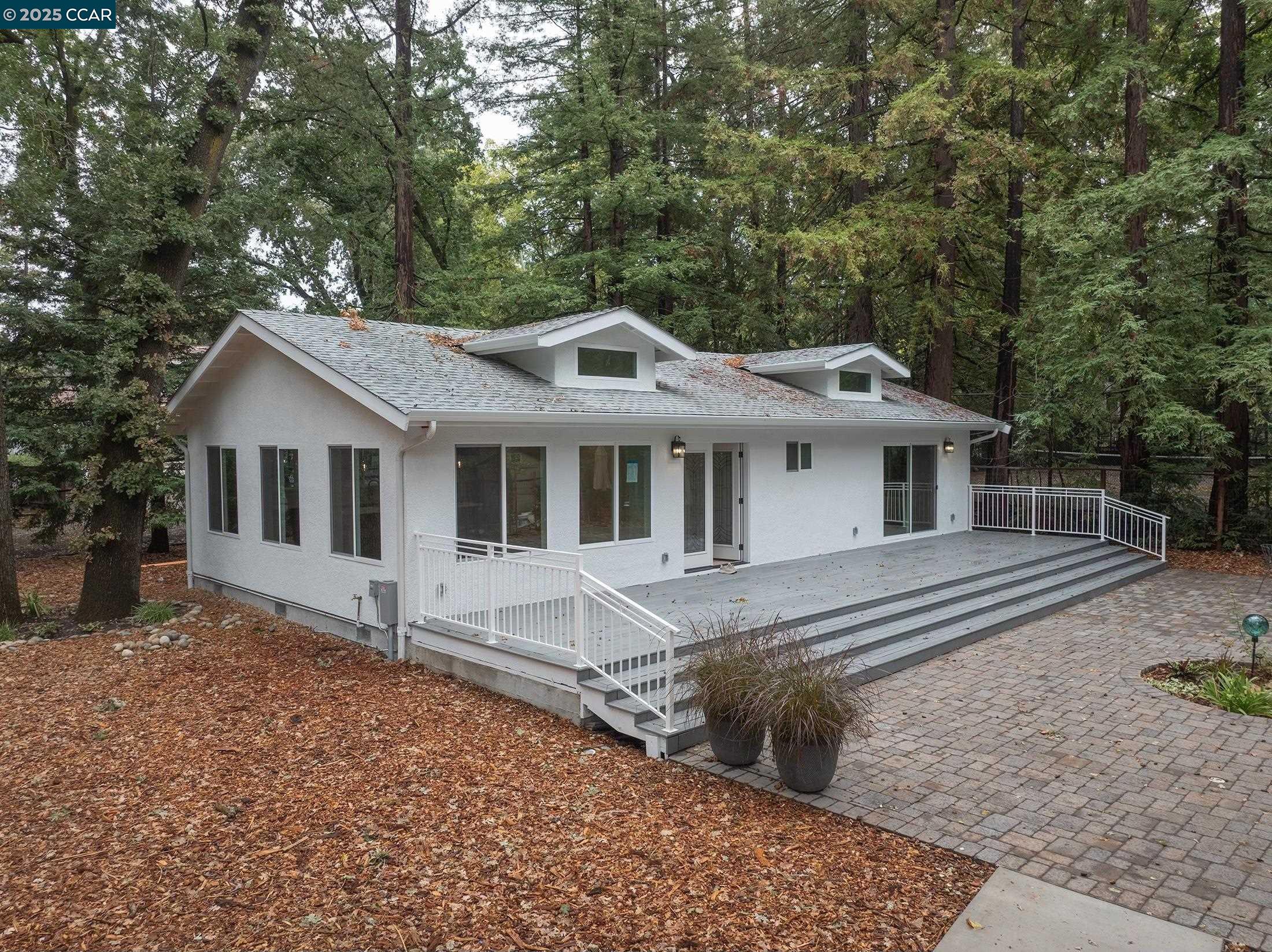 Detail Gallery Image 2 of 20 For 1244-a Stone Valley Road, Alamo,  CA 94507 - 2 Beds | 2 Baths