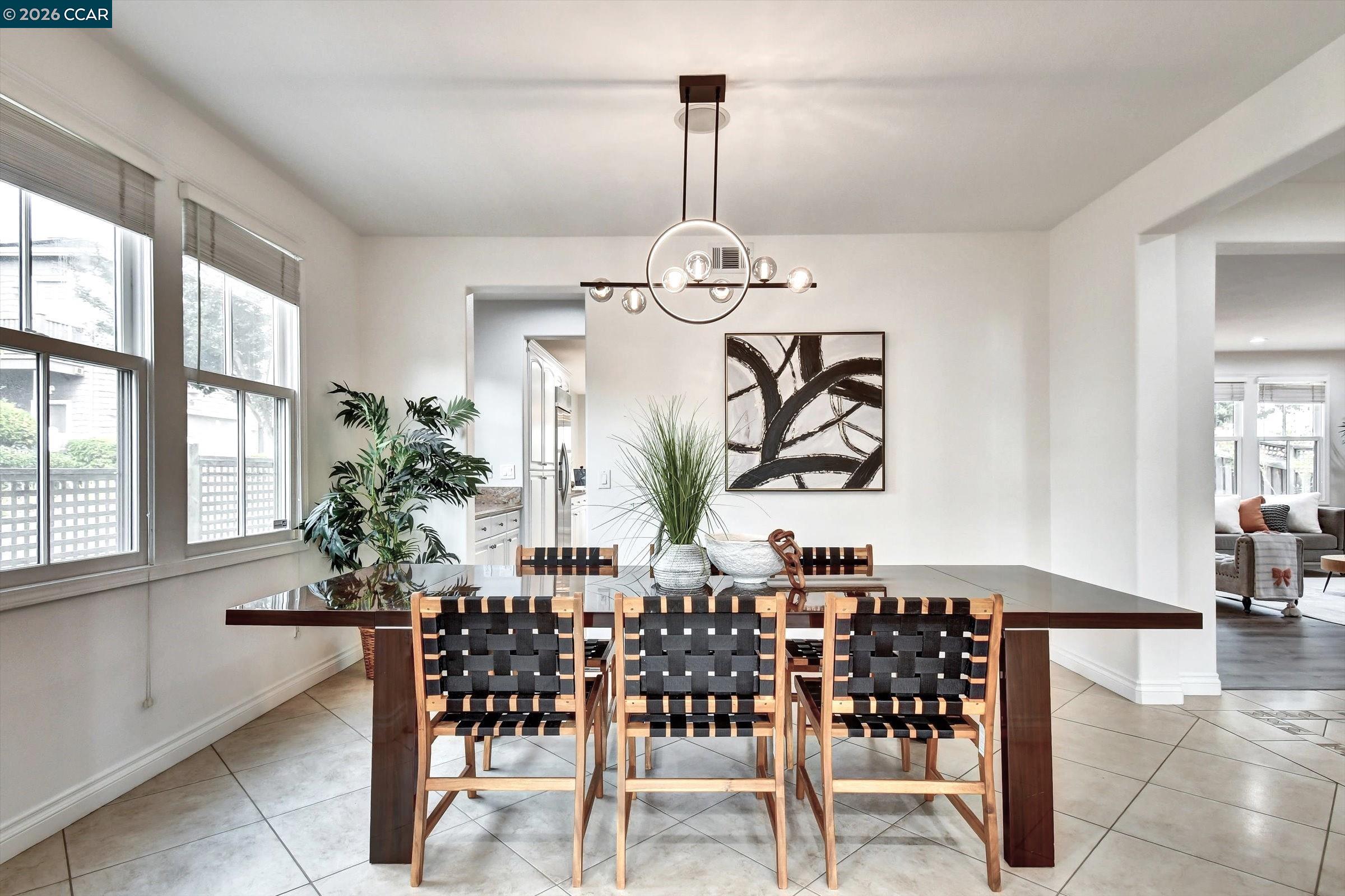 Detail Gallery Image 14 of 60 For 1018 Promenade St., Hercules,  CA 94547 - 6 Beds | 5/1 Baths