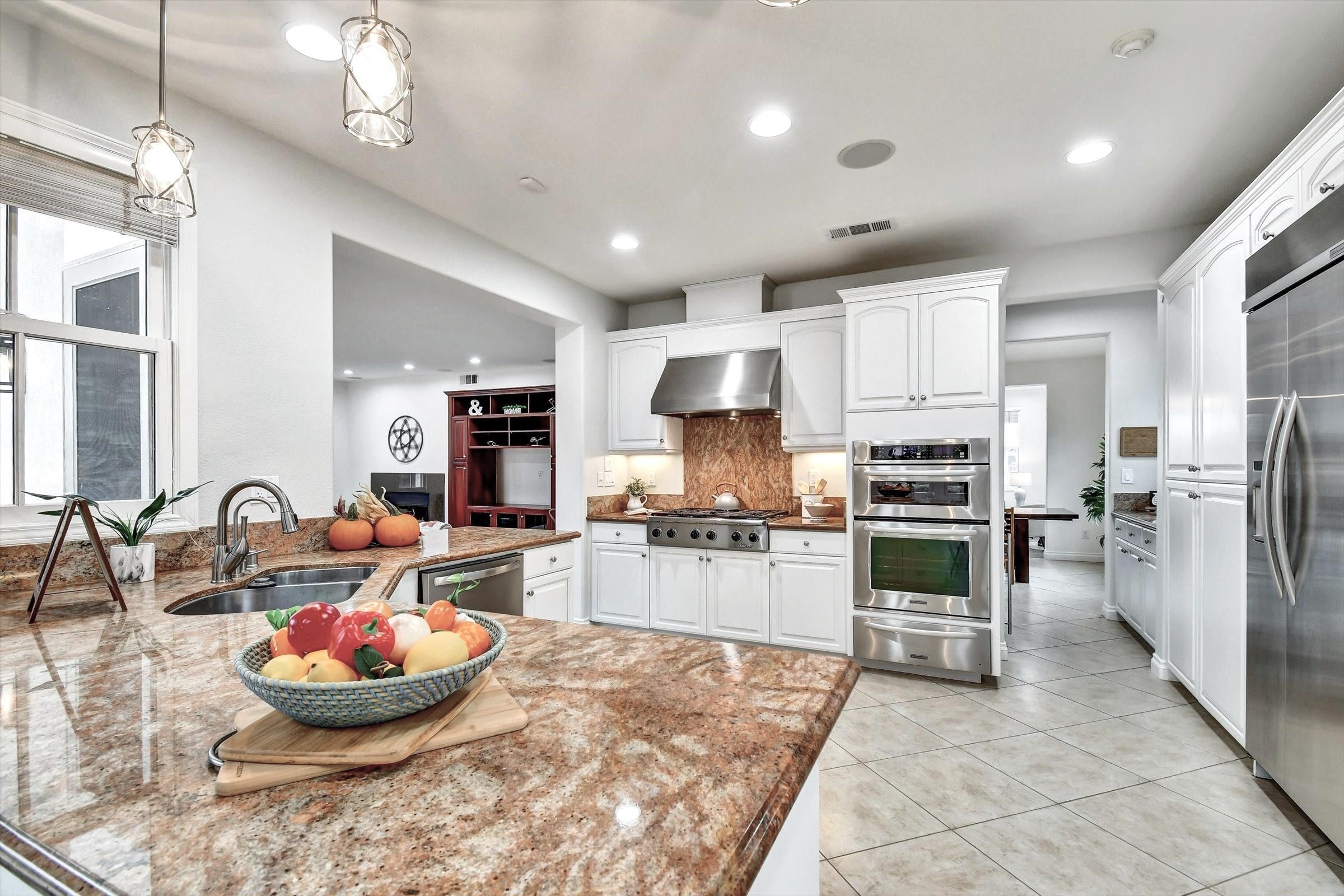 Detail Gallery Image 23 of 60 For 1018 Promenade St., Hercules,  CA 94547 - 6 Beds | 5/1 Baths