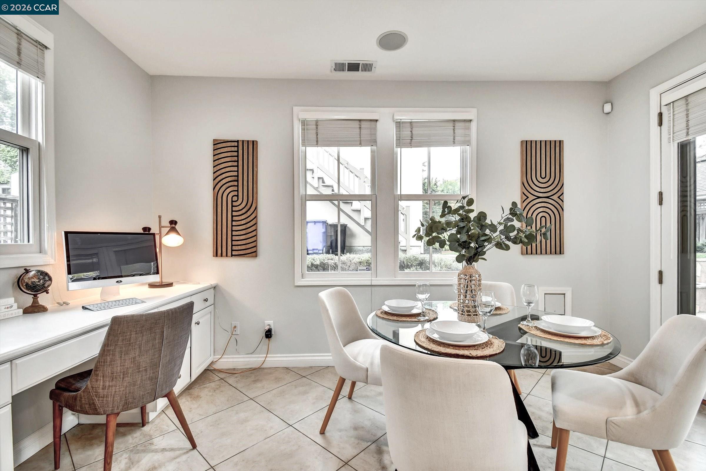 Detail Gallery Image 25 of 60 For 1018 Promenade St., Hercules,  CA 94547 - 6 Beds | 5/1 Baths