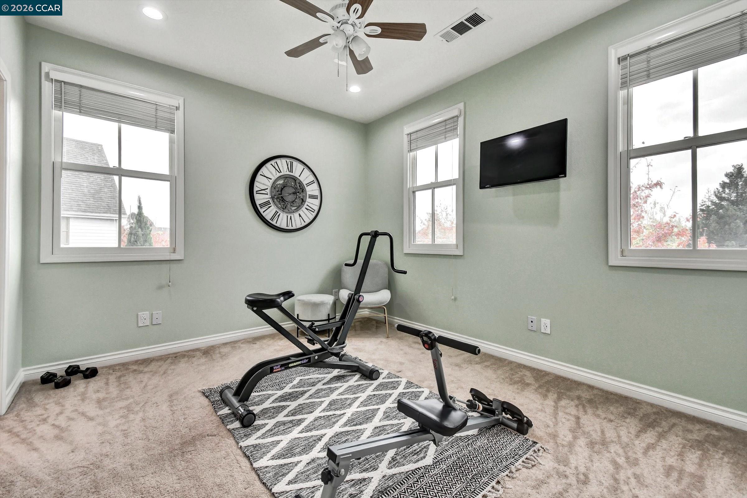 Detail Gallery Image 35 of 60 For 1018 Promenade St., Hercules,  CA 94547 - 6 Beds | 5/1 Baths