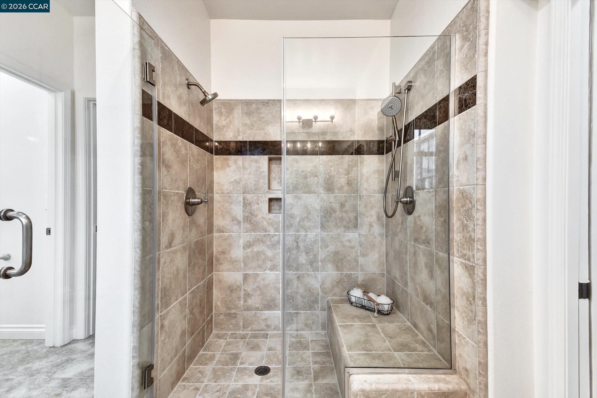 Detail Gallery Image 42 of 60 For 1018 Promenade St., Hercules,  CA 94547 - 6 Beds | 5/1 Baths