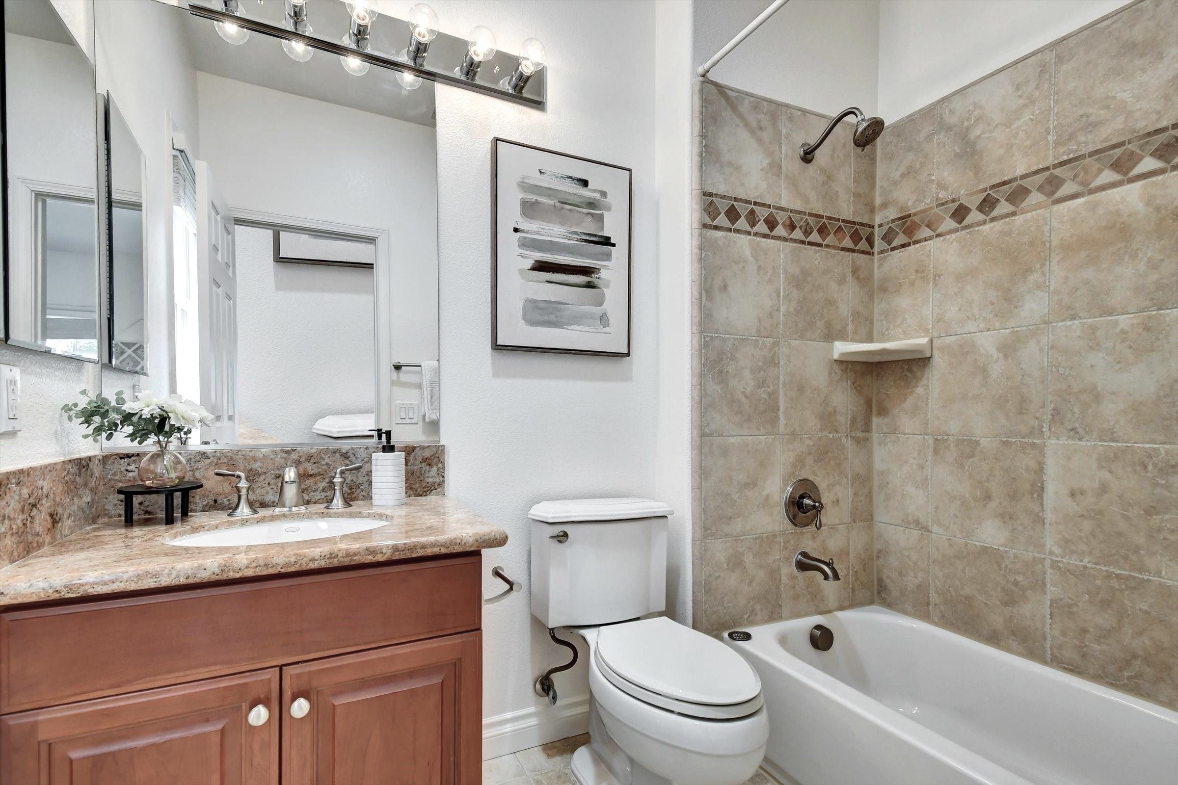 Detail Gallery Image 50 of 60 For 1018 Promenade St., Hercules,  CA 94547 - 6 Beds | 5/1 Baths