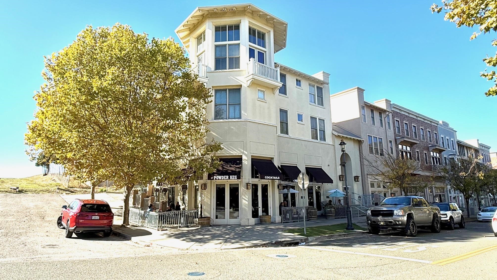 Detail Gallery Image 57 of 60 For 1018 Promenade St., Hercules,  CA 94547 - 6 Beds | 5/1 Baths