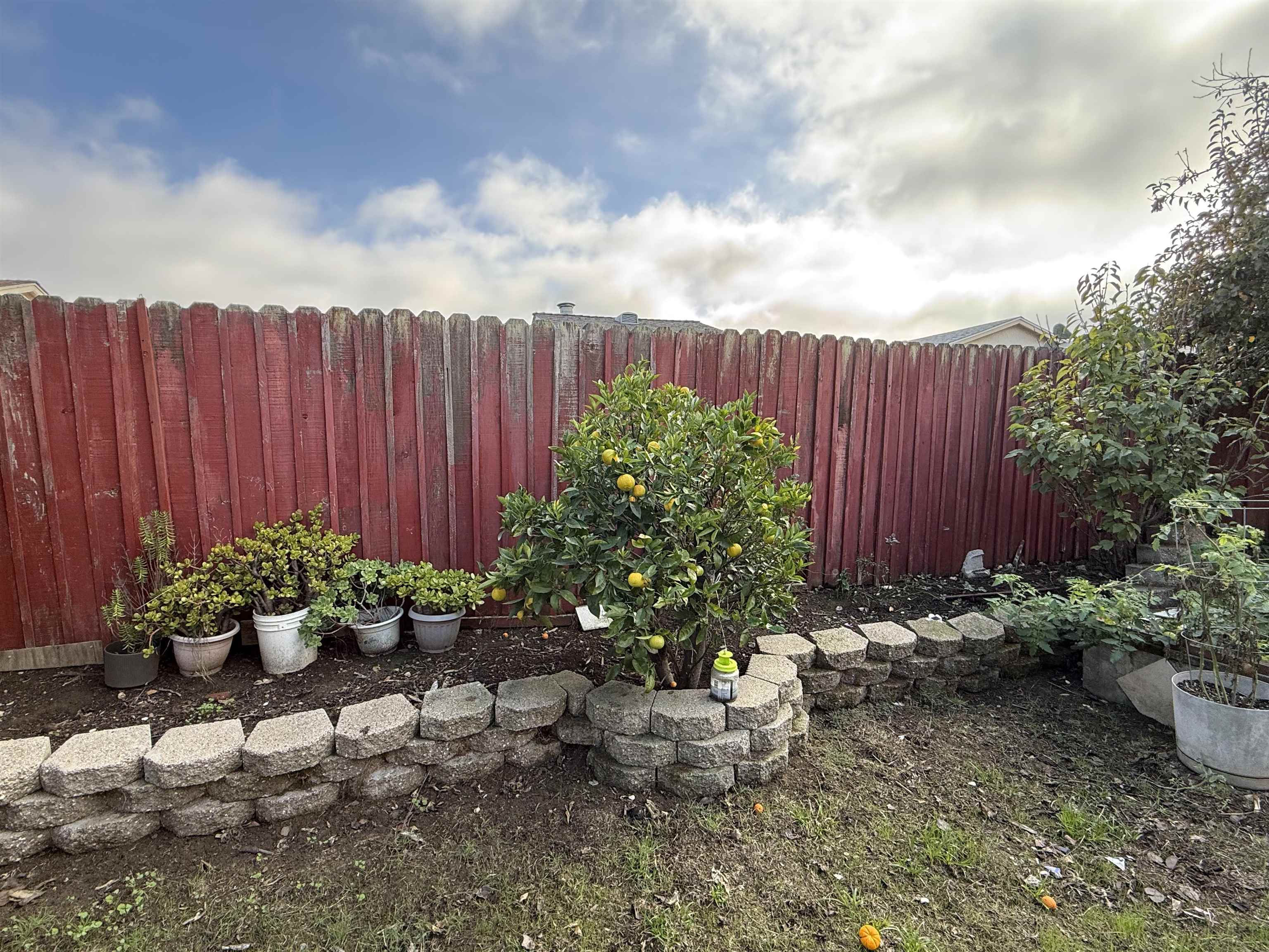 Detail Gallery Image 11 of 13 For 112 Diamond Springs Ct, Vallejo,  CA 94589 - 4 Beds | 2 Baths