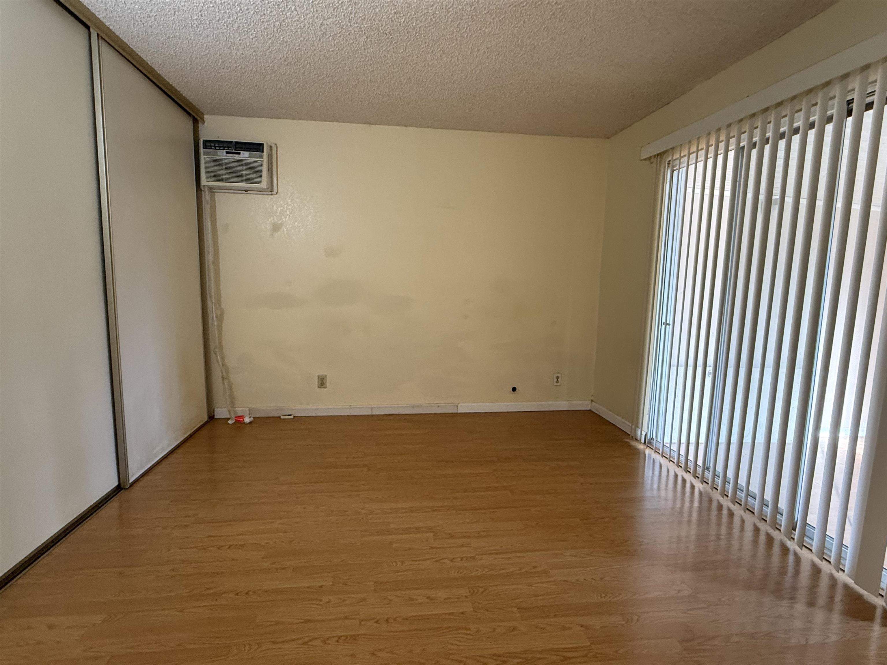 Detail Gallery Image 4 of 13 For 112 Diamond Springs Ct, Vallejo,  CA 94589 - 4 Beds | 2 Baths