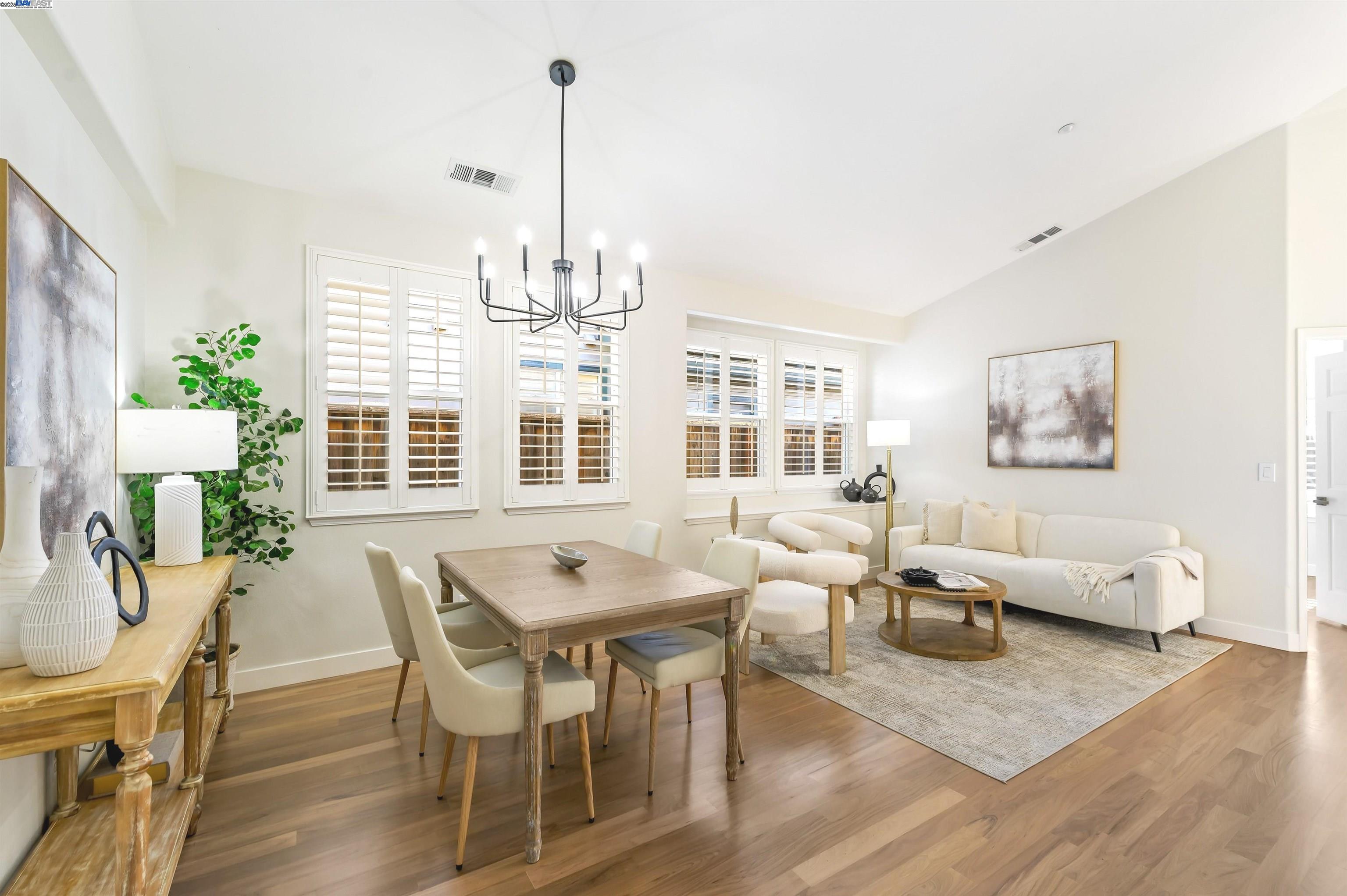 Detail Gallery Image 12 of 31 For 1821 Meadow Glen Dr, Livermore,  CA 94551 - 3 Beds | 2 Baths