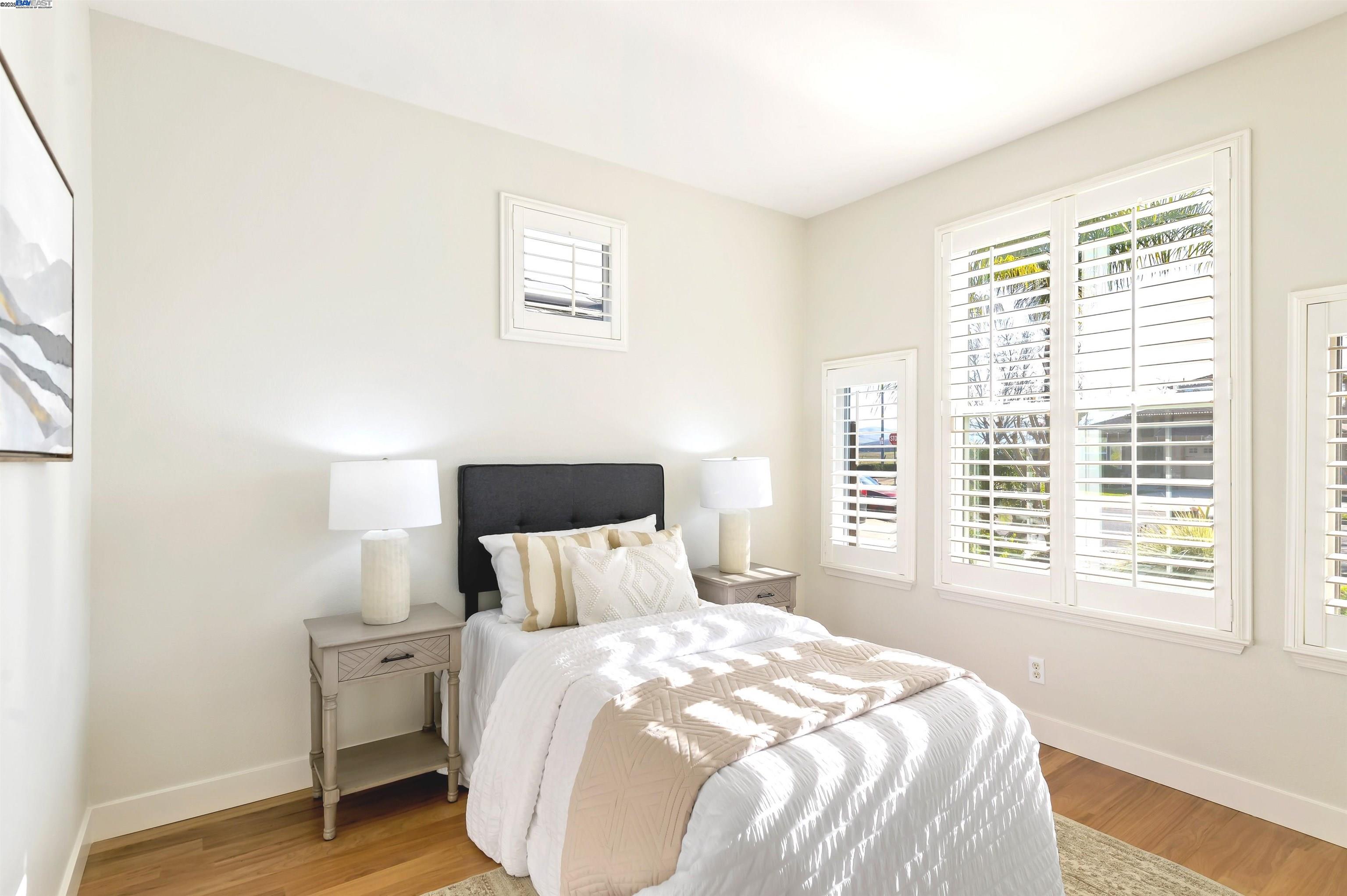 Detail Gallery Image 21 of 31 For 1821 Meadow Glen Dr, Livermore,  CA 94551 - 3 Beds | 2 Baths