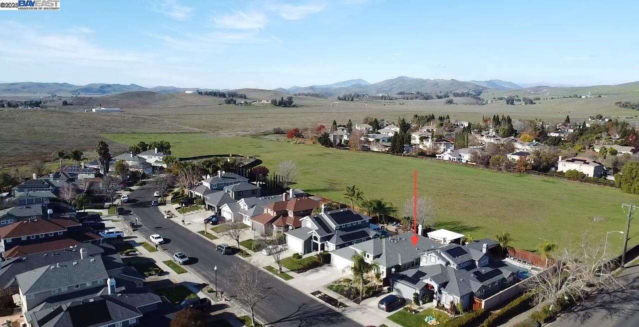 Detail Gallery Image 26 of 31 For 1821 Meadow Glen Dr, Livermore,  CA 94551 - 3 Beds | 2 Baths