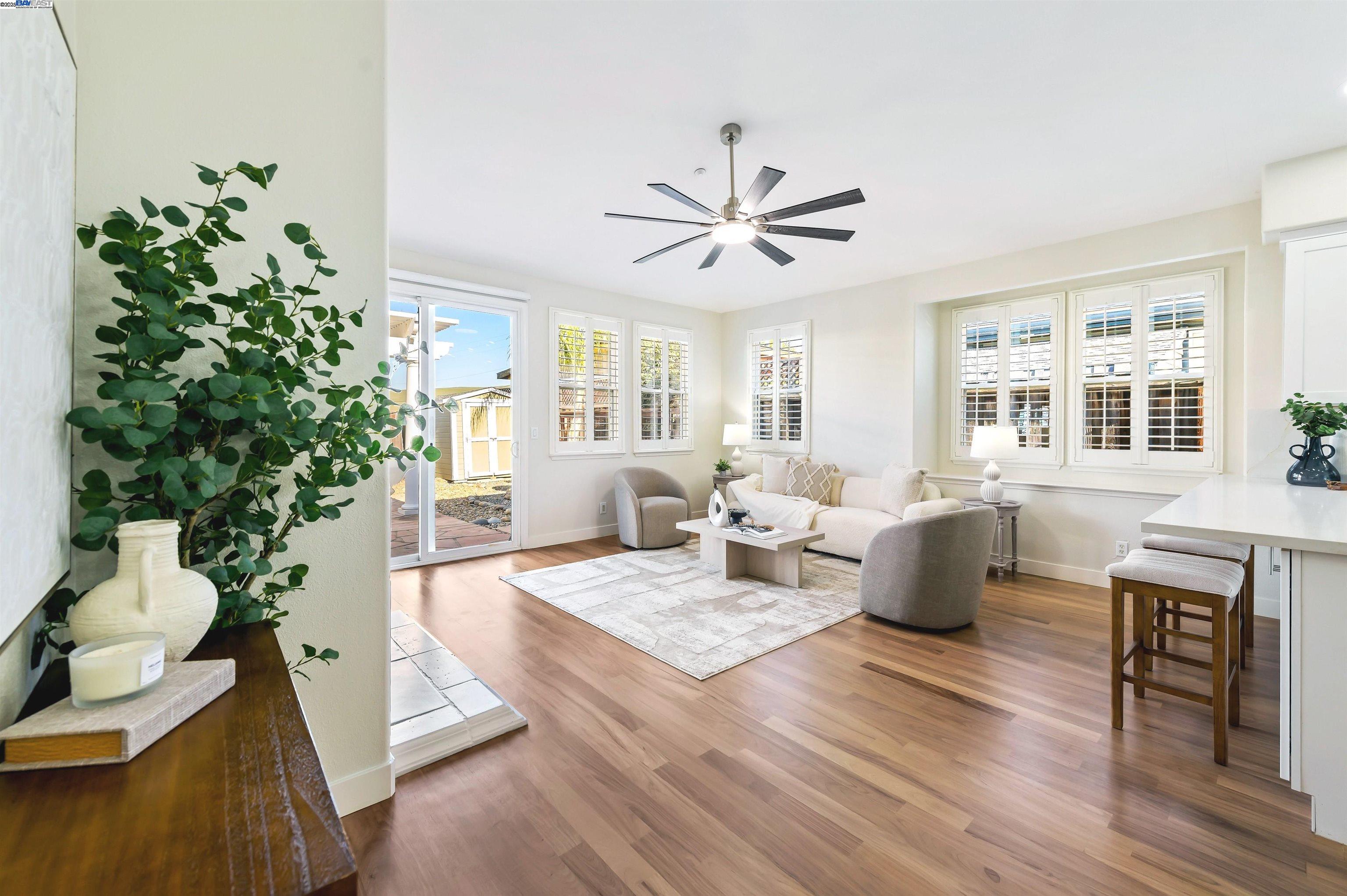 Detail Gallery Image 8 of 31 For 1821 Meadow Glen Dr, Livermore,  CA 94551 - 3 Beds | 2 Baths