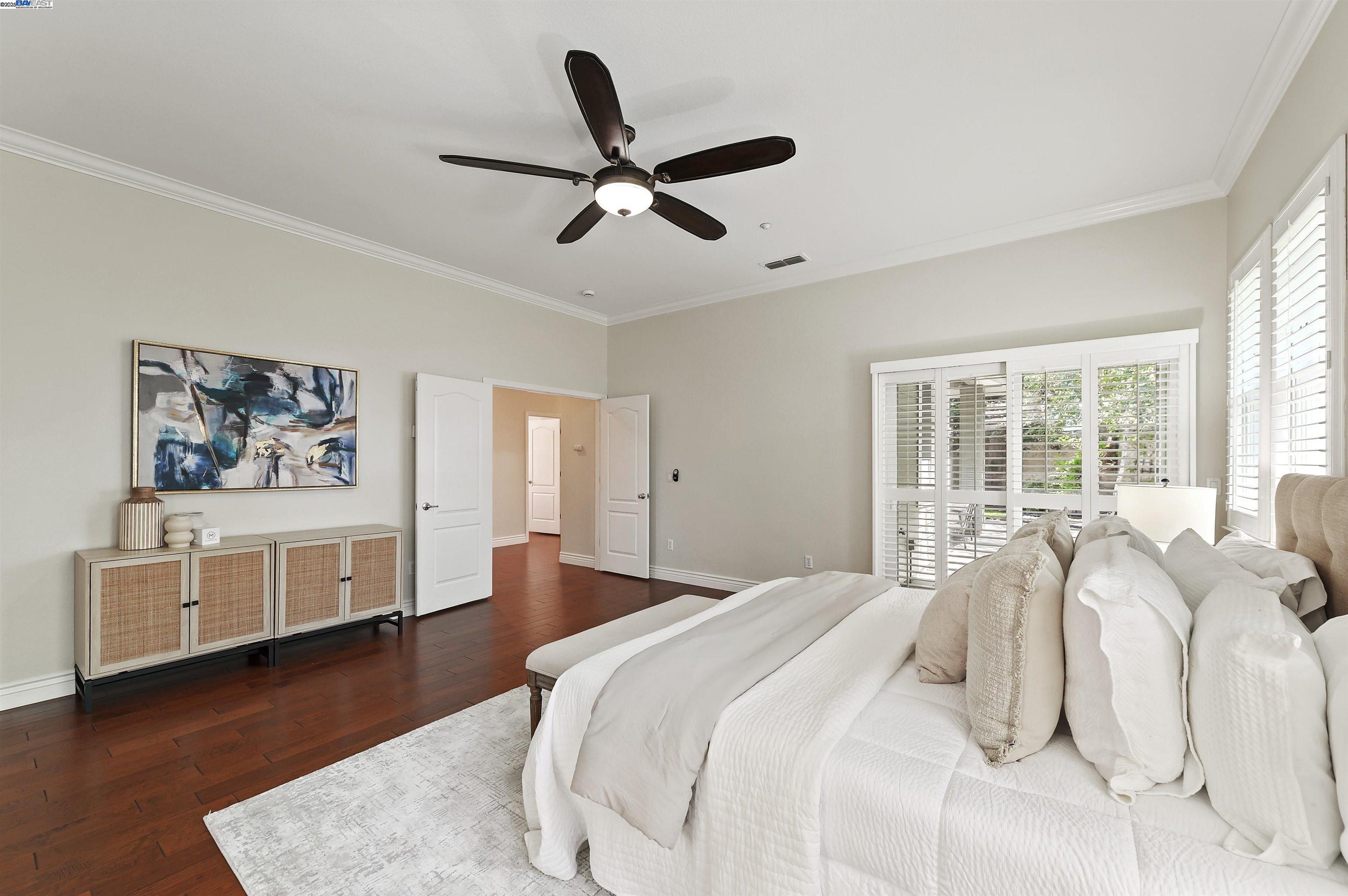 Detail Gallery Image 16 of 32 For 725 Central Ave, Livermore,  CA 94551 - 4 Beds | 2/1 Baths