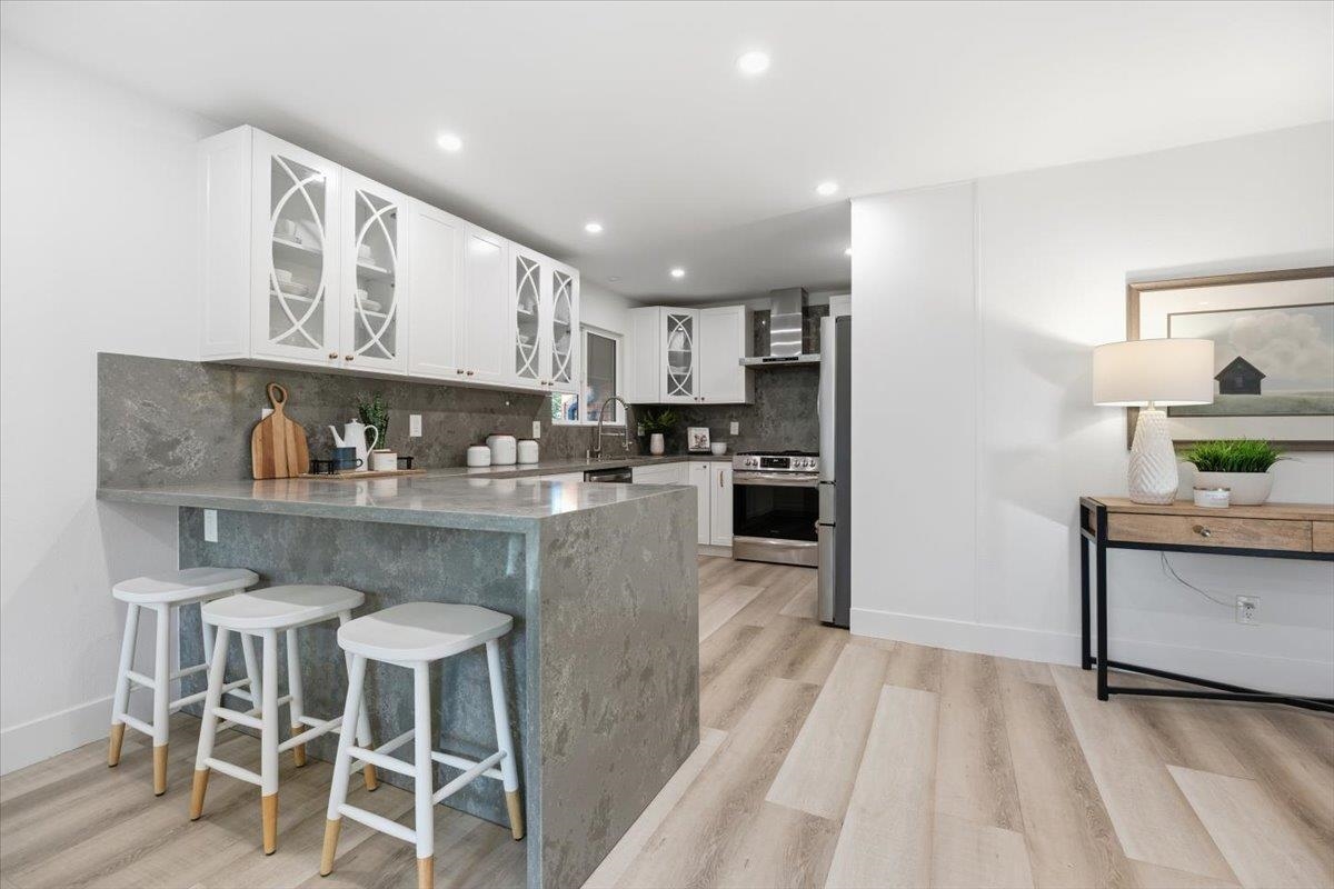 Detail Gallery Image 11 of 25 For 6 Sparrow Ct, Moraga,  CA 94556 - 3 Beds | 2 Baths