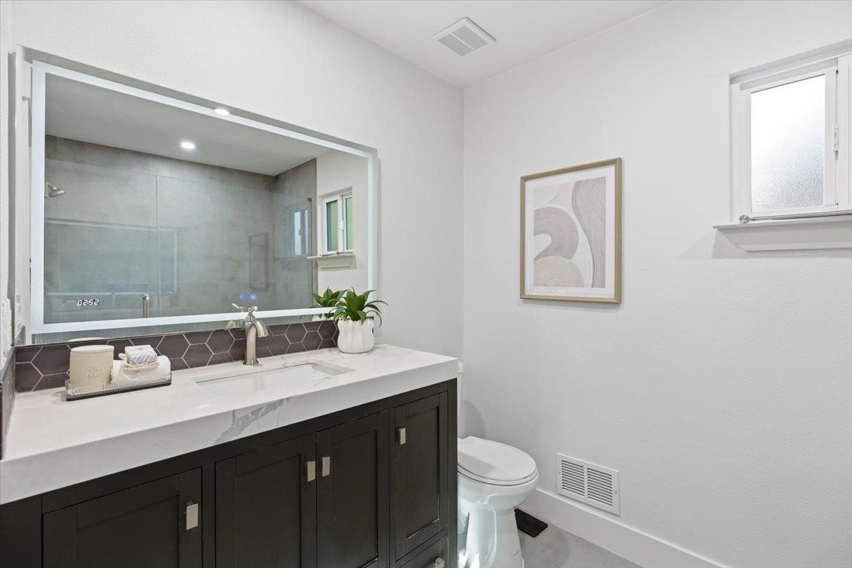 Detail Gallery Image 18 of 25 For 6 Sparrow Ct, Moraga,  CA 94556 - 3 Beds | 2 Baths