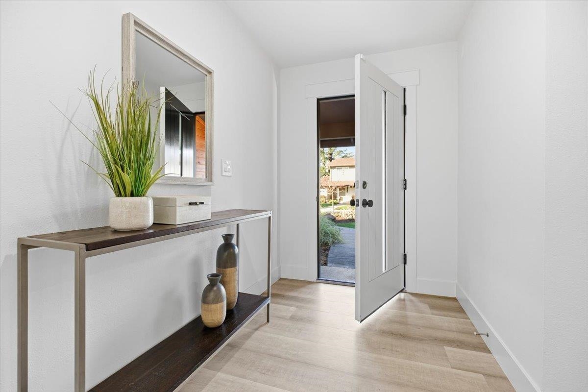 Detail Gallery Image 3 of 25 For 6 Sparrow Ct, Moraga,  CA 94556 - 3 Beds | 2 Baths