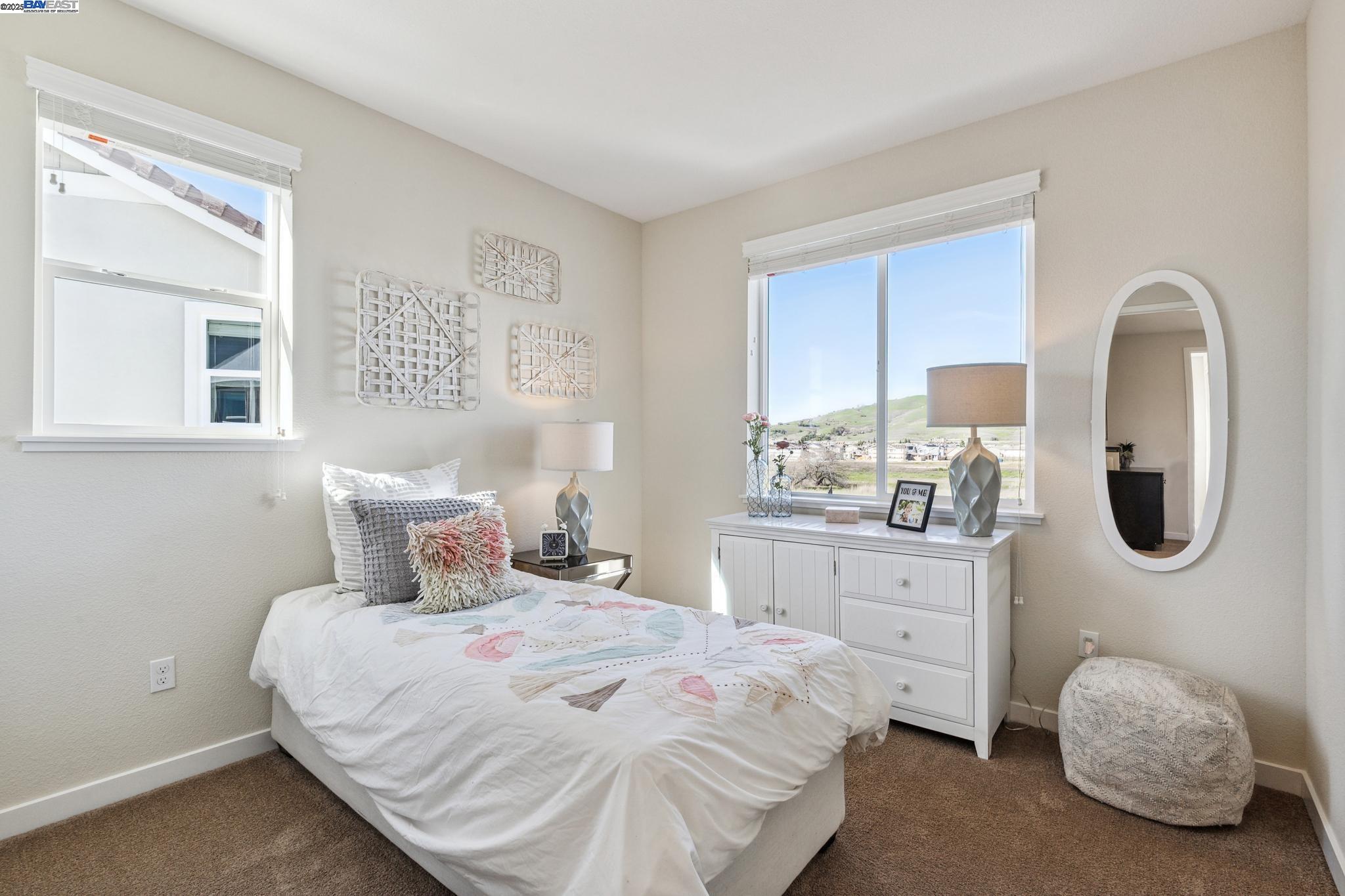 Detail Gallery Image 19 of 22 For 1488 Monument Ln, Fairfield,  CA 94533 - 4 Beds | 3 Baths