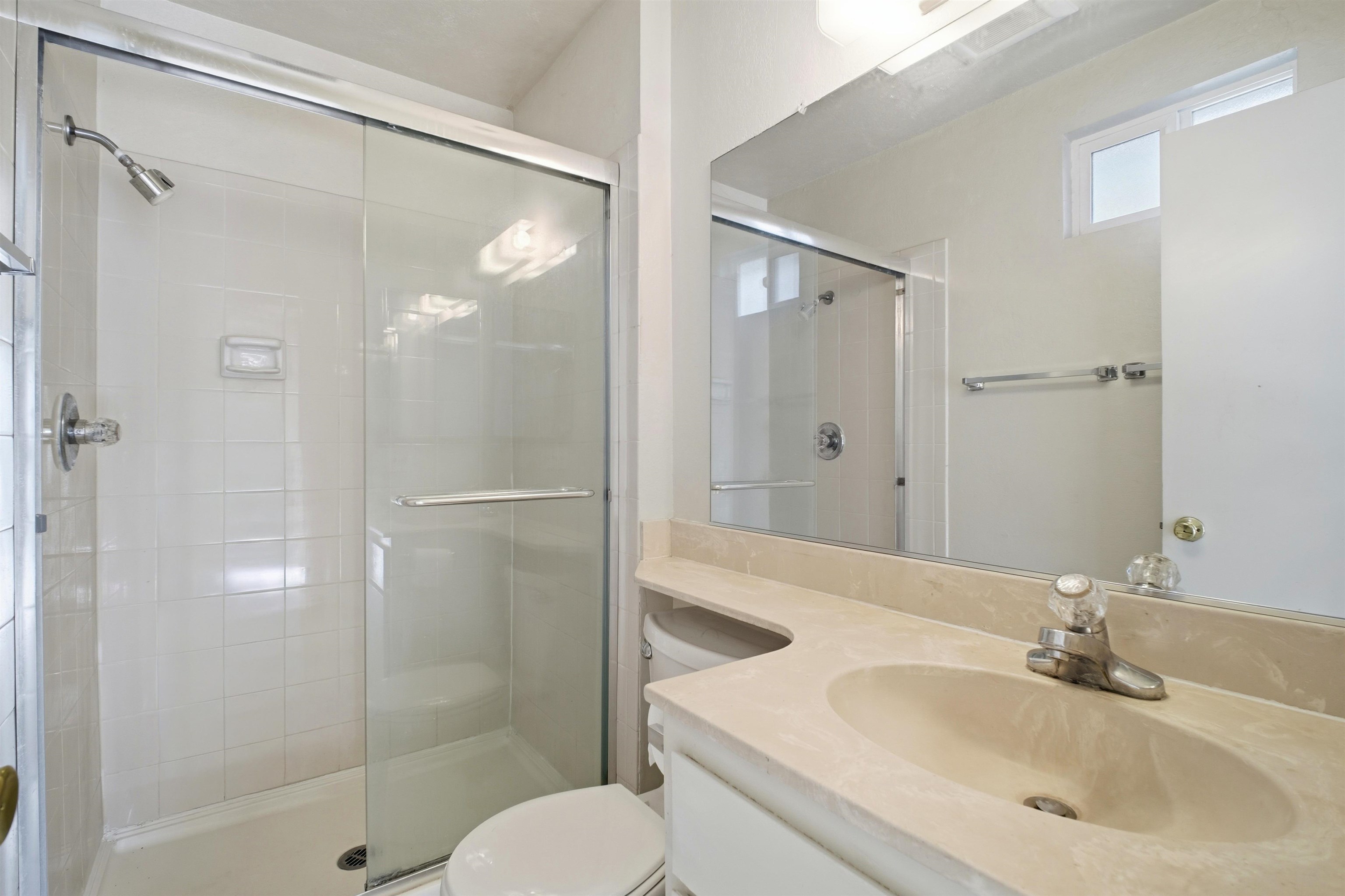 Detail Gallery Image 16 of 28 For 34311 Chester Ct, Fremont,  CA 94555 - 3 Beds | 2 Baths