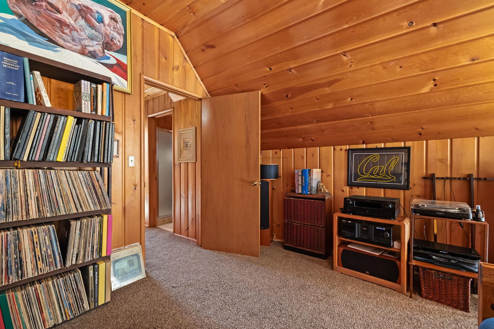 Detail Gallery Image 19 of 27 For 26039 Long Barn Rd, Long Barn,  CA 95335 - 4 Beds | 2 Baths