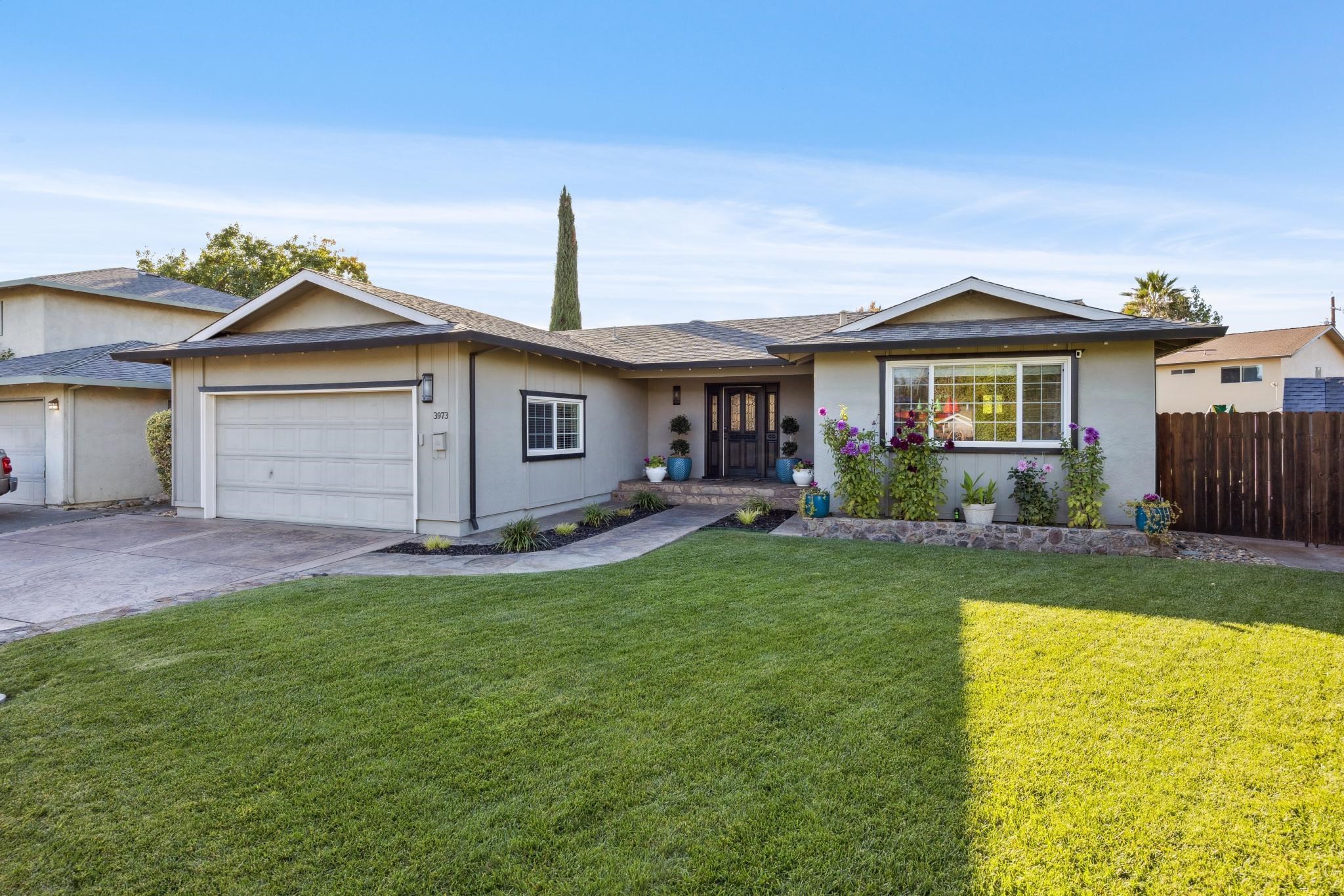 Detail Gallery Image 3 of 60 For 3973 Dunhill St, Napa,  CA 94558 - 3 Beds | 2 Baths