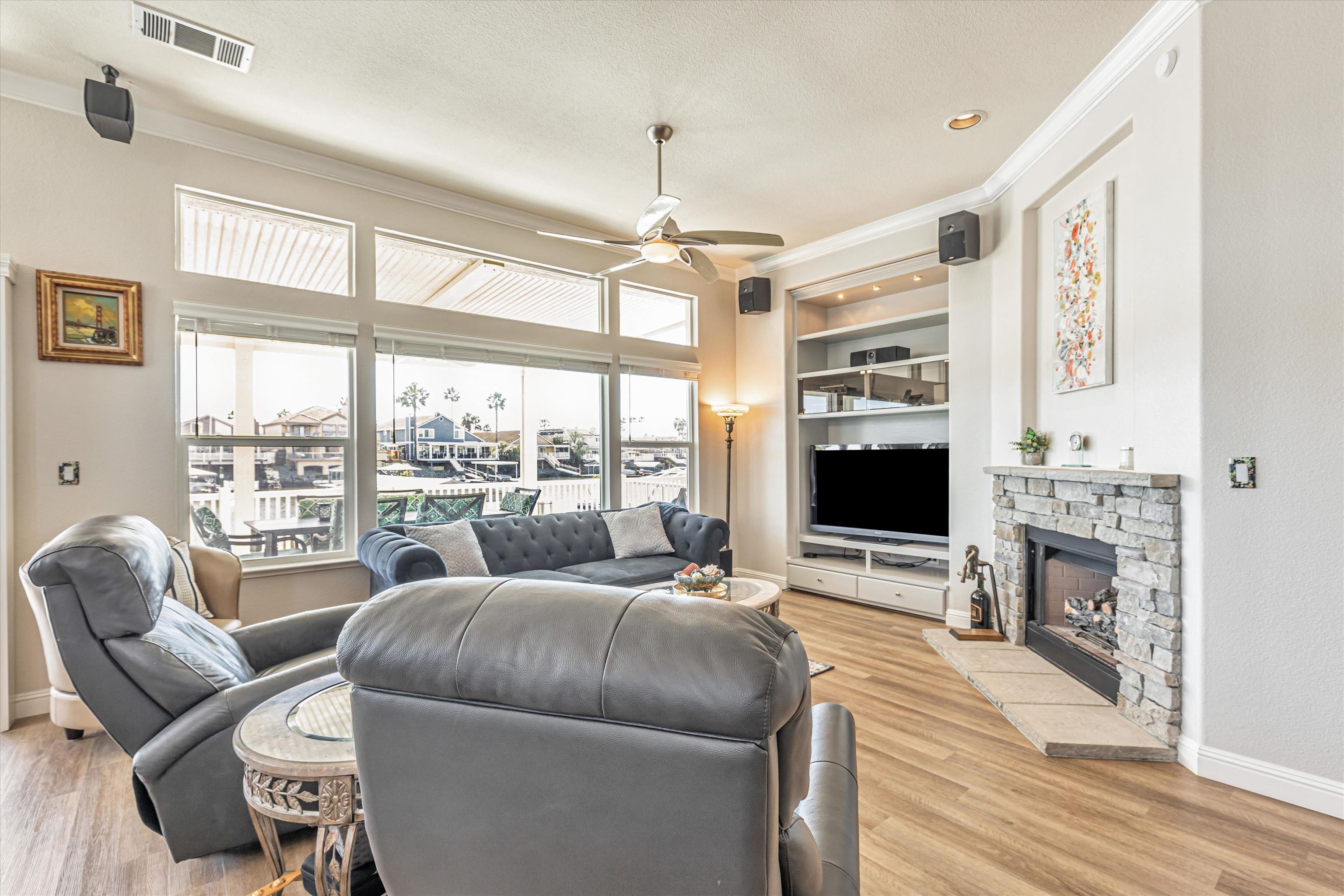 Detail Gallery Image 5 of 39 For 4174 Beacon Pl, Discovery Bay,  CA 94505 - 3 Beds | 2 Baths