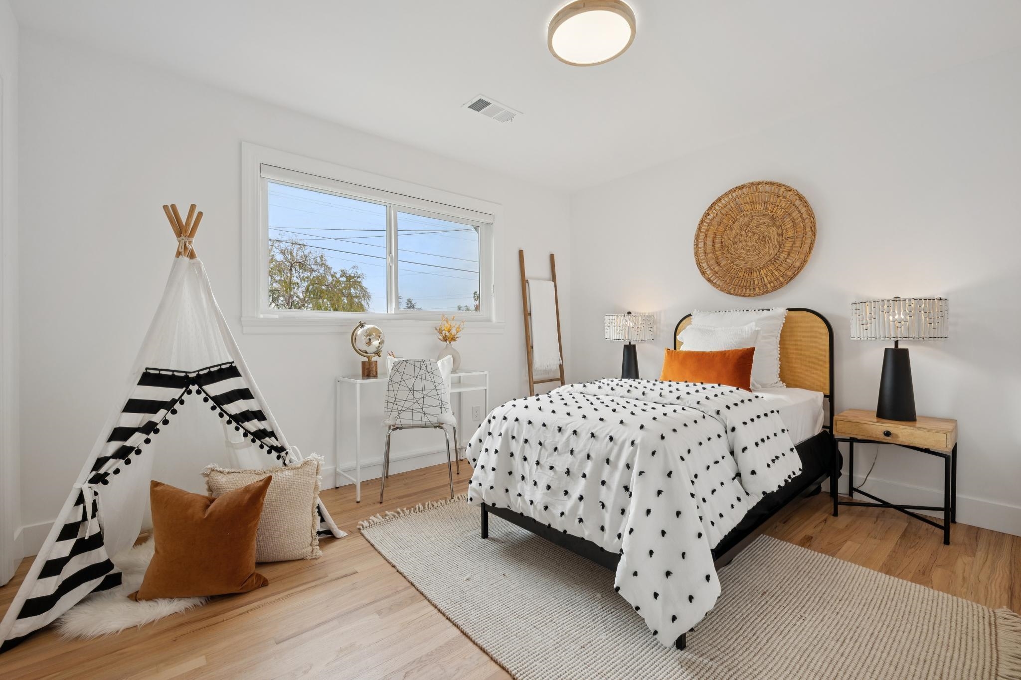 Detail Gallery Image 30 of 55 For 2566 Lancaster Rd, Hayward,  CA 94542 - 3 Beds | 2 Baths