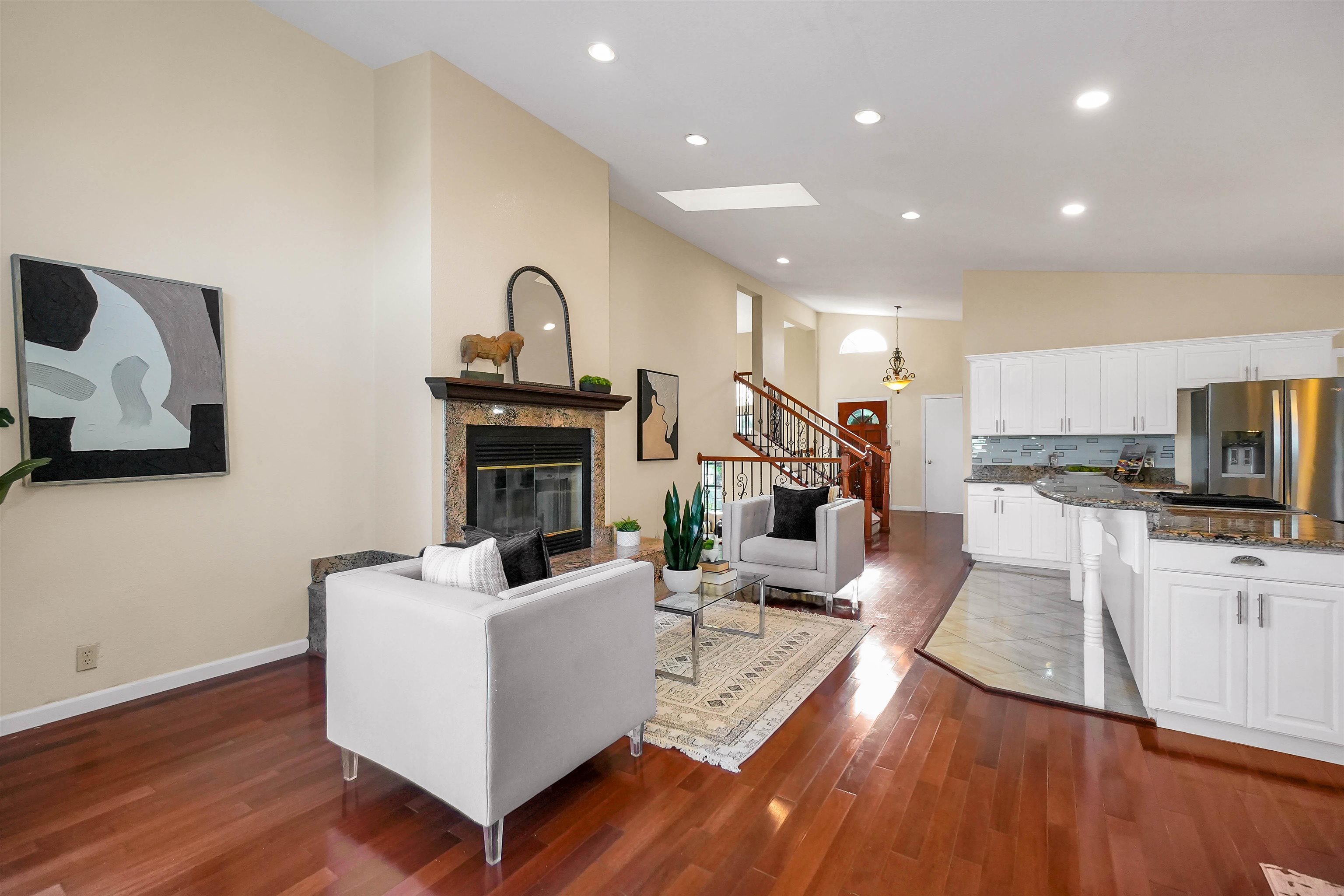 Detail Gallery Image 14 of 60 For 765 Bayview Ct, El Sobrante,  CA 94803 - 4 Beds | 3 Baths