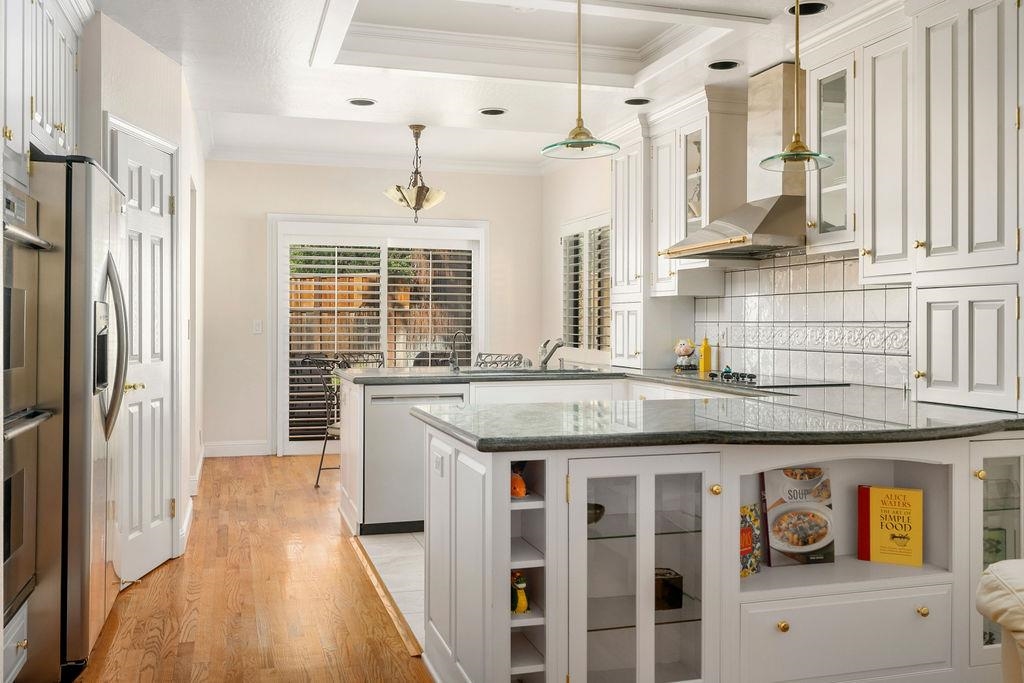 Detail Gallery Image 12 of 41 For 207 Kingswood Ct, Danville,  CA 94506 - 3 Beds | 2/1 Baths