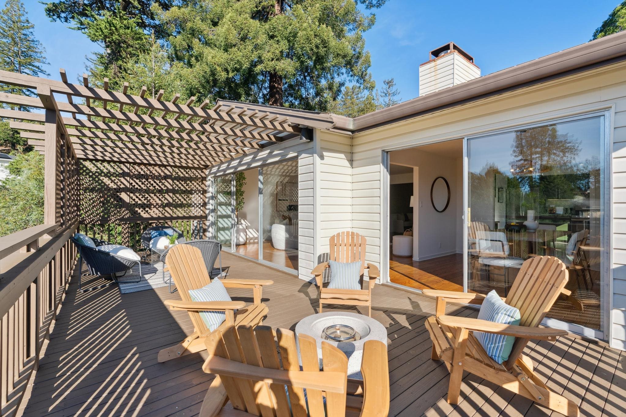 Detail Gallery Image 14 of 41 For 6227 Wood Dr, Oakland,  CA 94611 - 5 Beds | 3 Baths