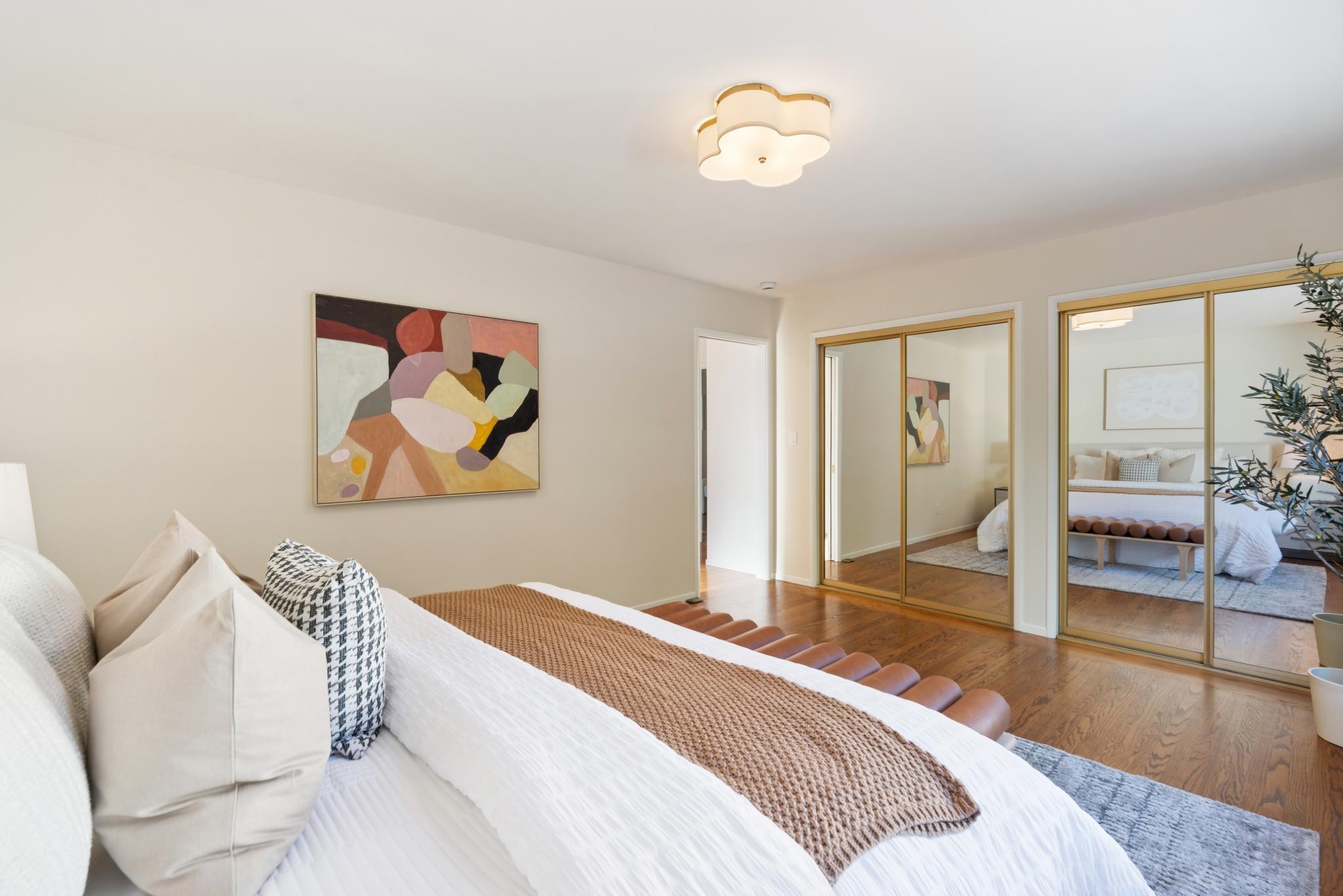 Detail Gallery Image 22 of 41 For 6227 Wood Dr, Oakland,  CA 94611 - 5 Beds | 3 Baths