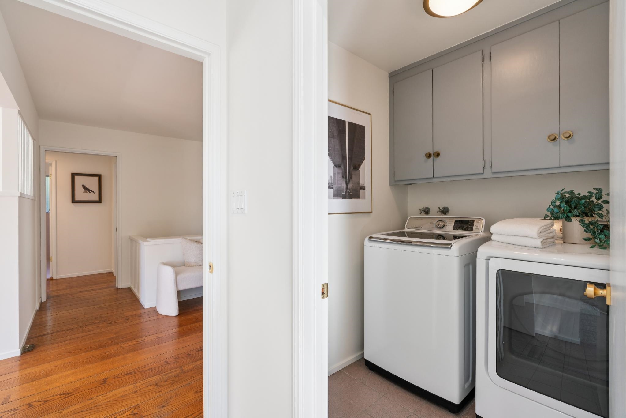 Detail Gallery Image 29 of 41 For 6227 Wood Dr, Oakland,  CA 94611 - 5 Beds | 3 Baths