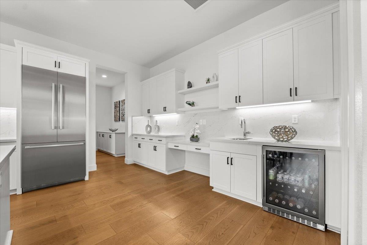 Detail Gallery Image 22 of 60 For 303 Emmet Pl, Concord,  CA 94521 - 5 Beds | 3/1 Baths