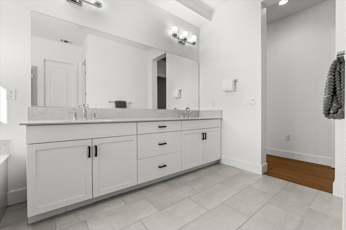 Detail Gallery Image 33 of 60 For 303 Emmet Pl, Concord,  CA 94521 - 5 Beds | 3/1 Baths