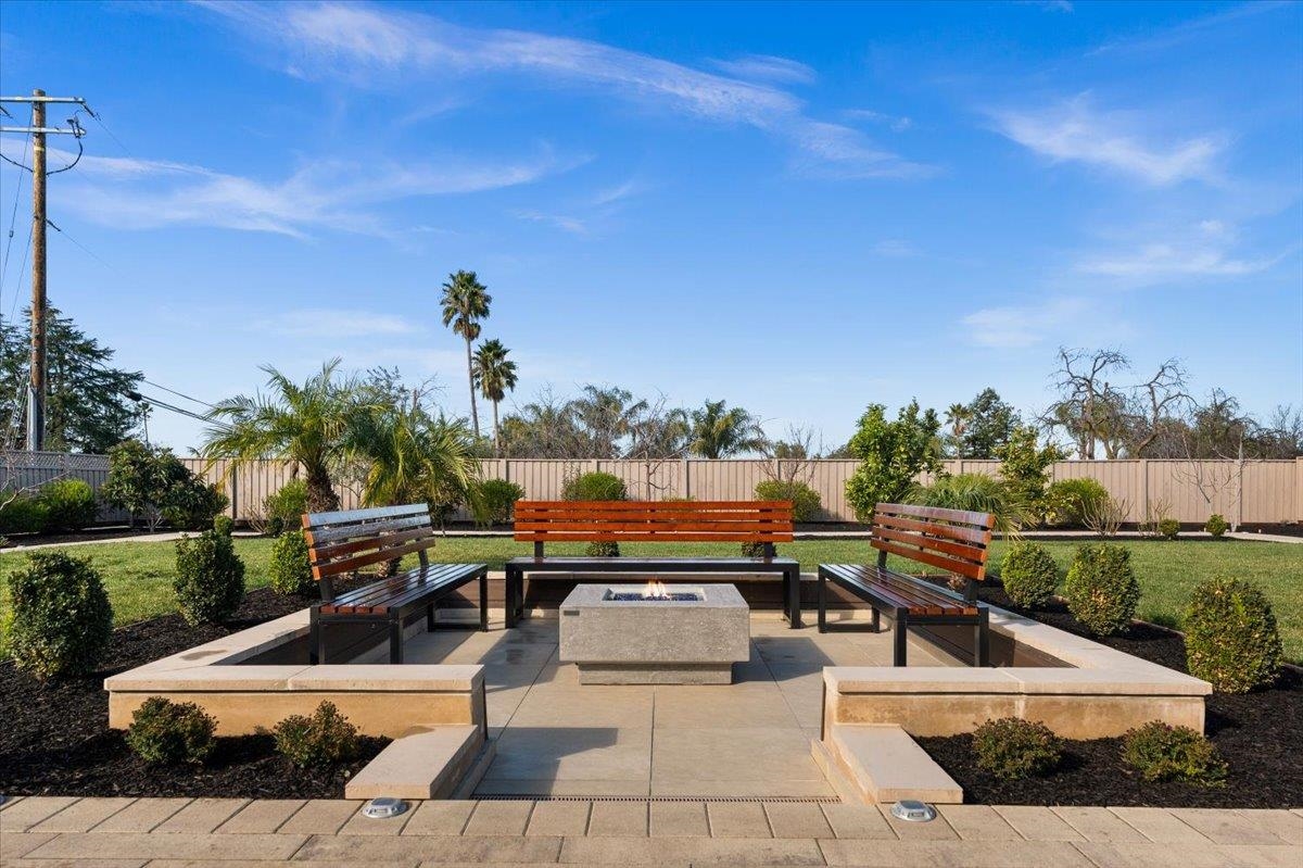 Detail Gallery Image 54 of 60 For 303 Emmet Pl, Concord,  CA 94521 - 5 Beds | 3/1 Baths