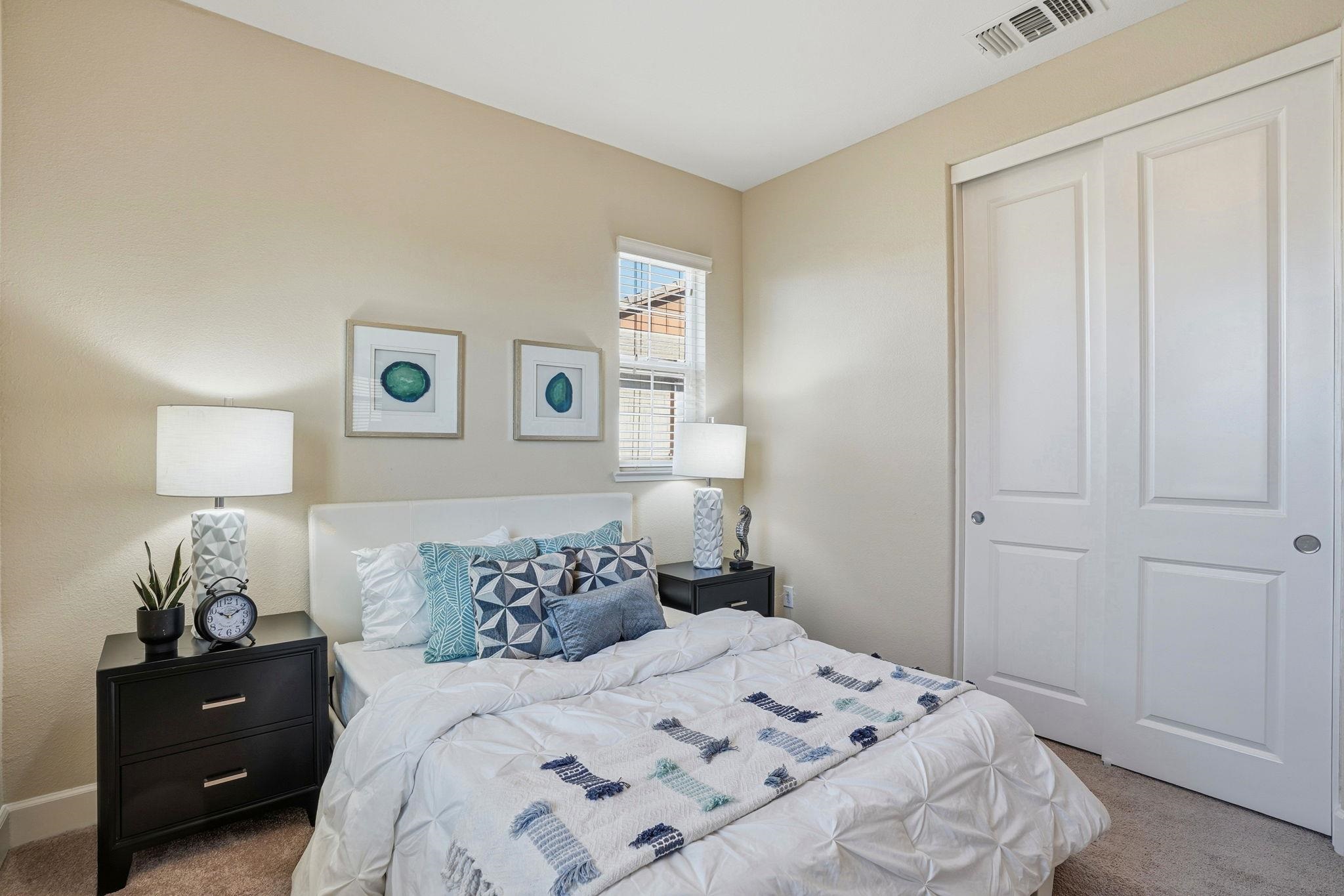 Detail Gallery Image 32 of 55 For 1110 S Vecindad St, Mountain House,  CA 95391 - 4 Beds | 3/1 Baths