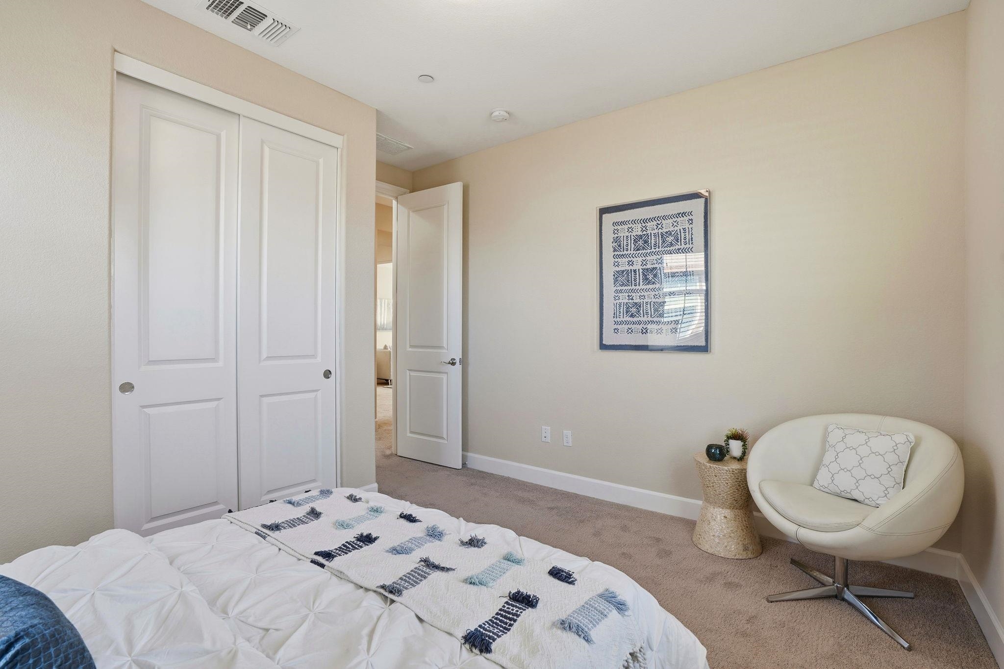 Detail Gallery Image 33 of 55 For 1110 S Vecindad St, Mountain House,  CA 95391 - 4 Beds | 3/1 Baths