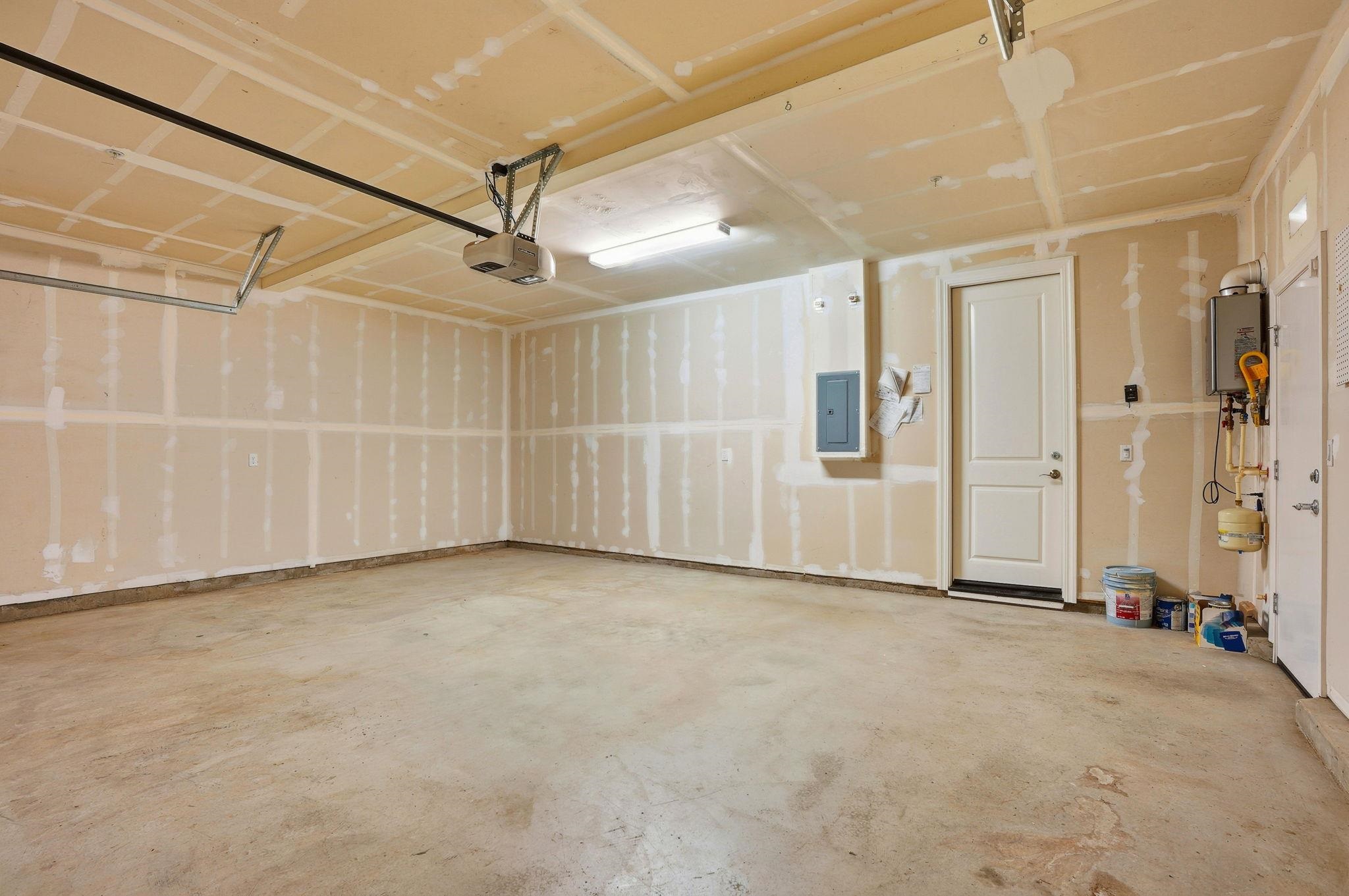 Detail Gallery Image 50 of 55 For 1110 S Vecindad St, Mountain House,  CA 95391 - 4 Beds | 3/1 Baths