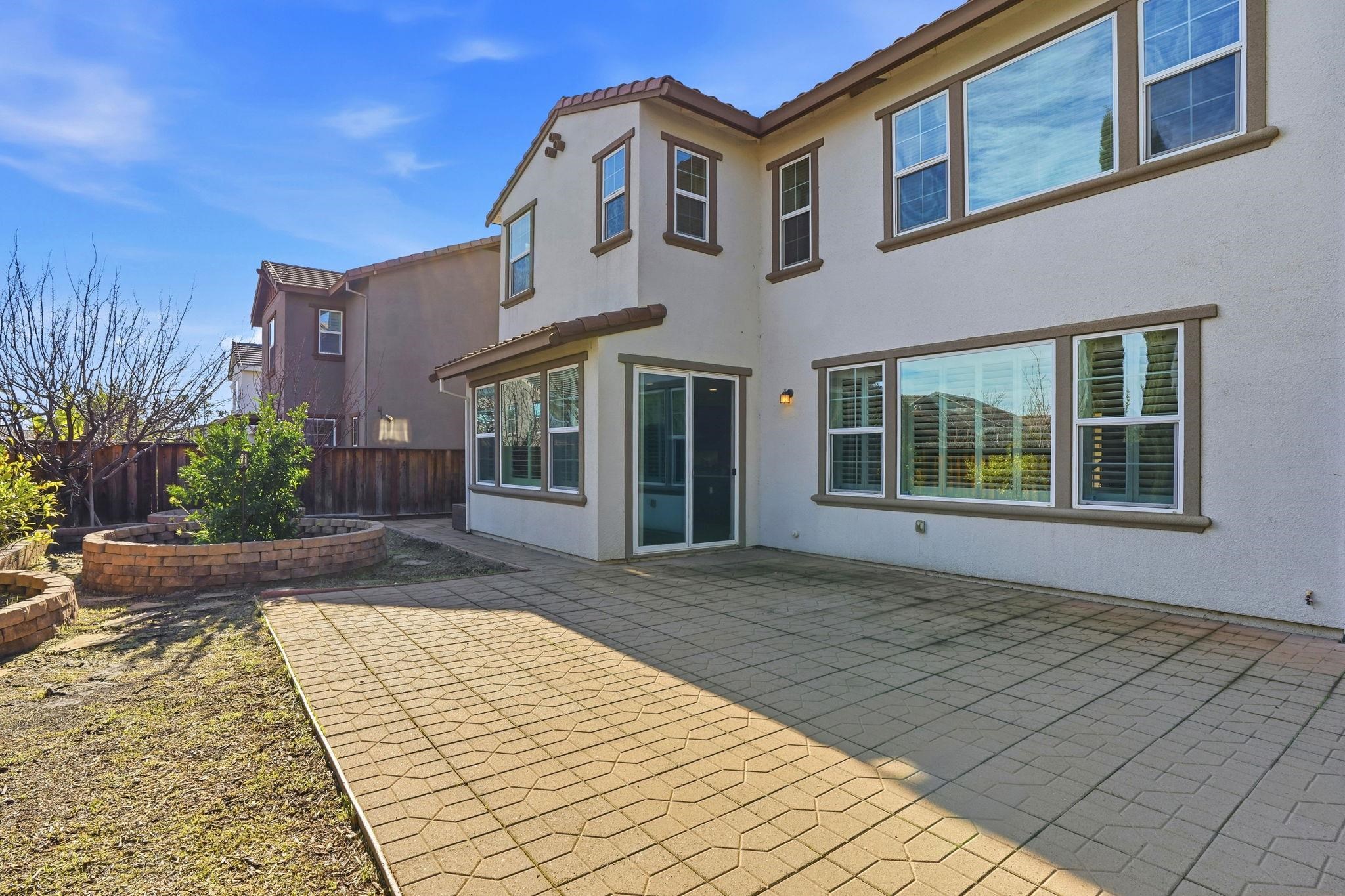 Detail Gallery Image 53 of 55 For 1110 S Vecindad St, Mountain House,  CA 95391 - 4 Beds | 3/1 Baths