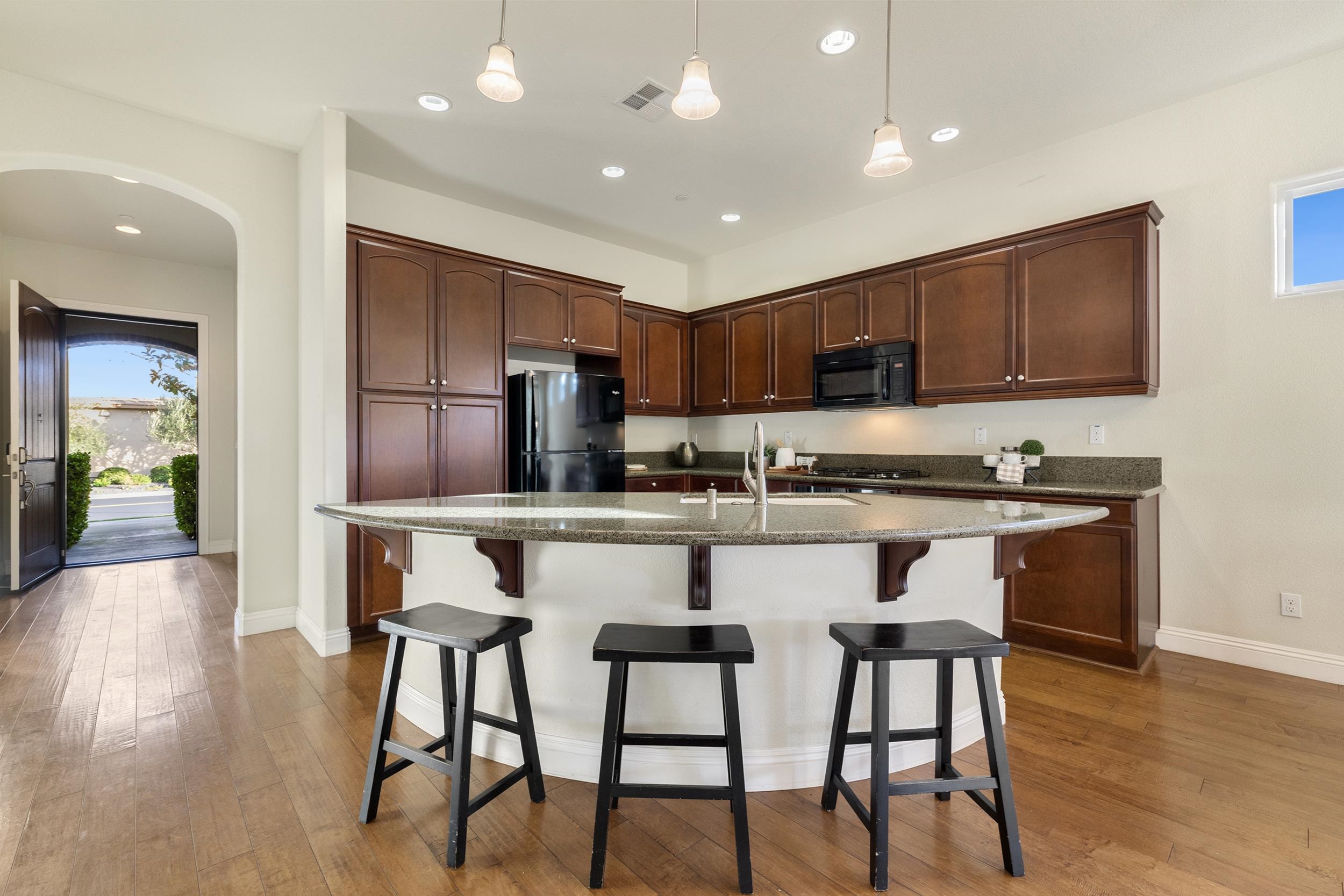 Detail Gallery Image 9 of 44 For 1669 Pinot Pl, Brentwood,  CA 94513 - 2 Beds | 2 Baths