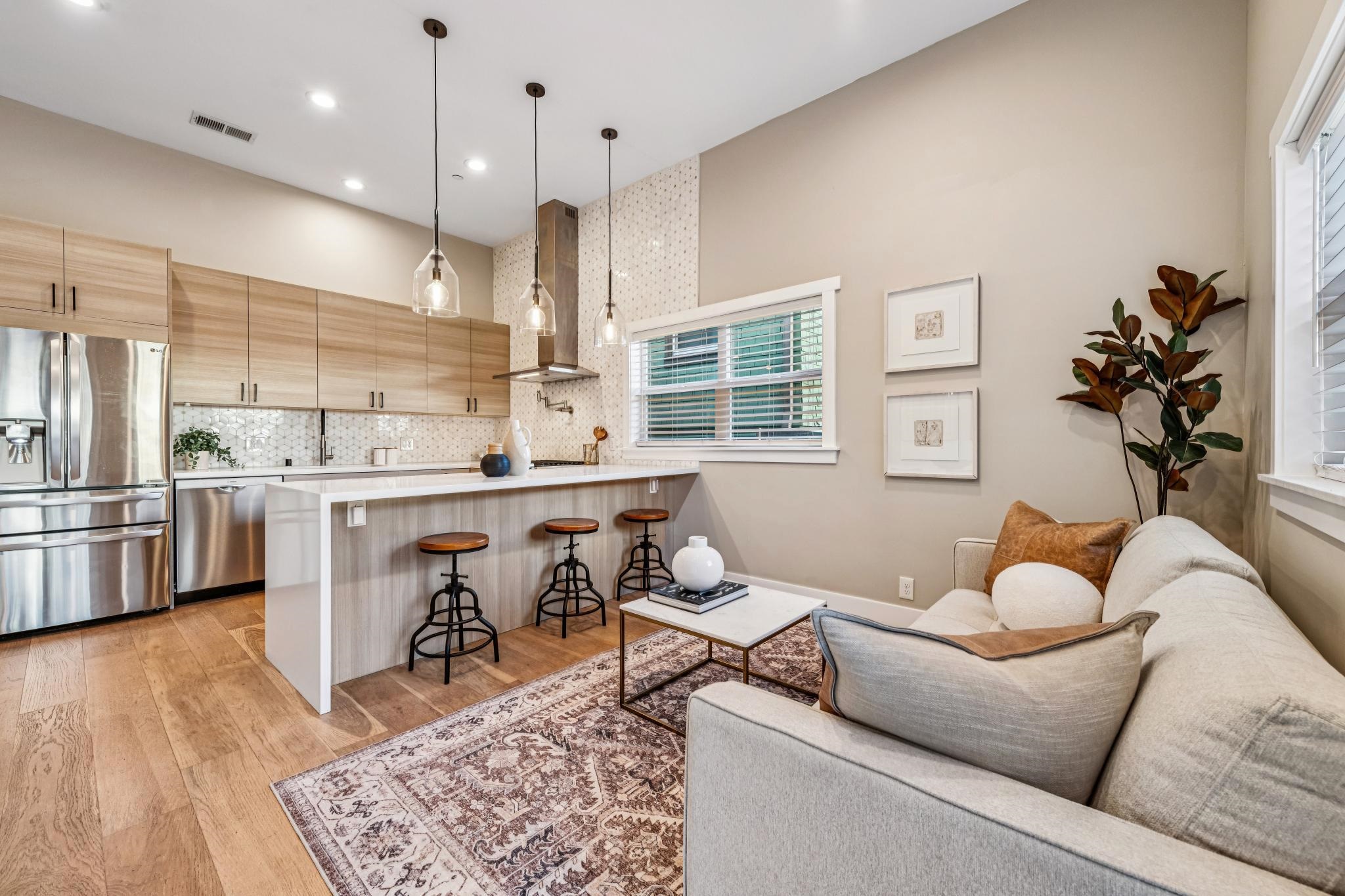 Detail Gallery Image 18 of 44 For 5169 Trask St, Oakland,  CA 94601 - 3 Beds | 2 Baths