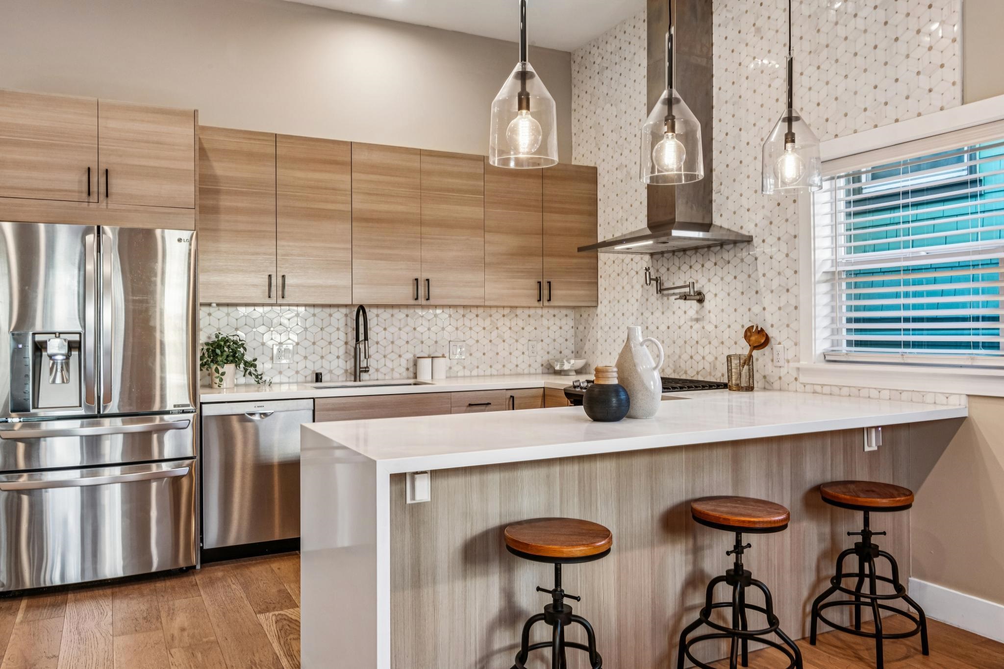 Detail Gallery Image 21 of 44 For 5169 Trask St, Oakland,  CA 94601 - 3 Beds | 2 Baths