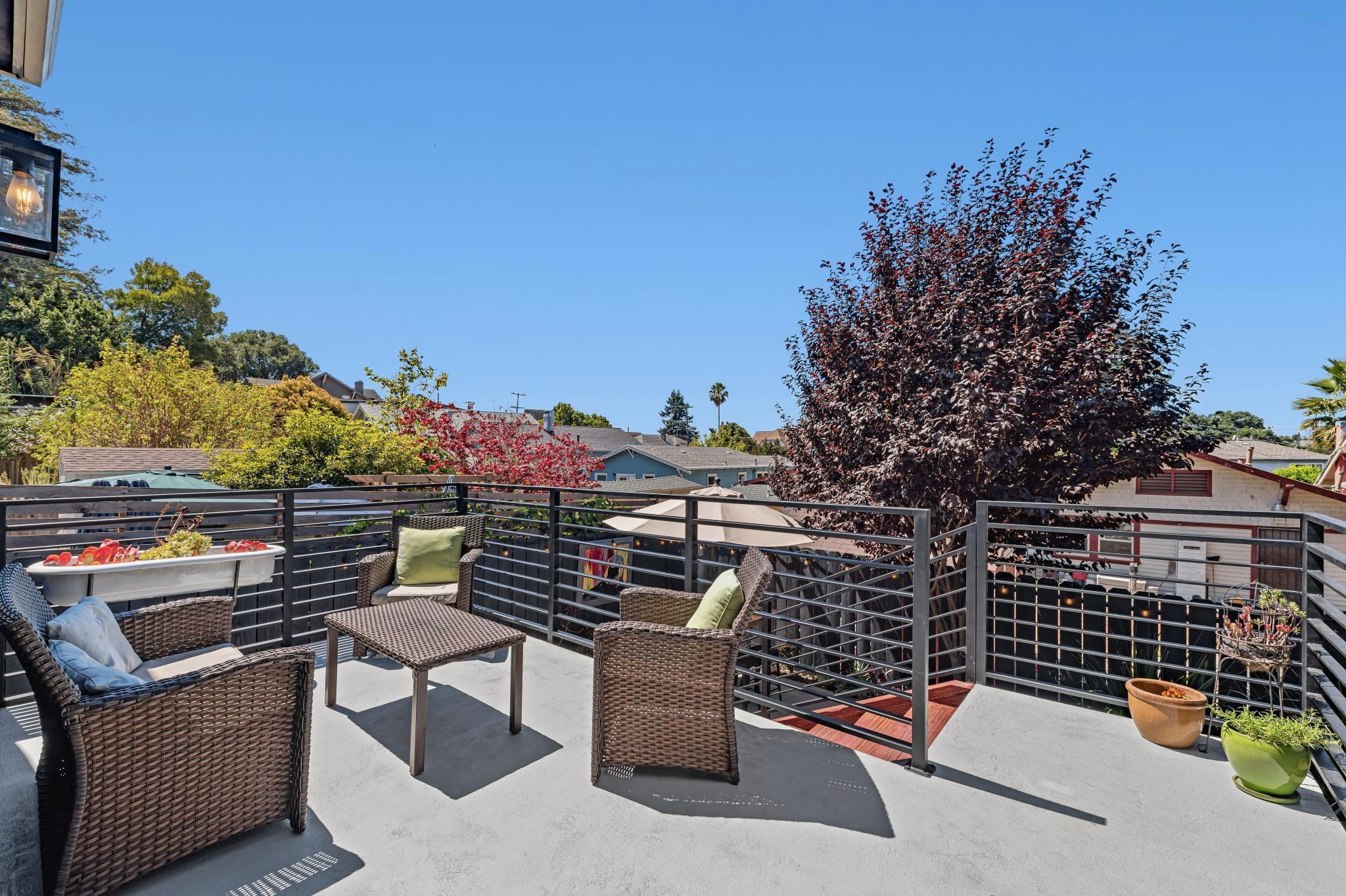 Detail Gallery Image 35 of 44 For 5169 Trask St, Oakland,  CA 94601 - 3 Beds | 2 Baths