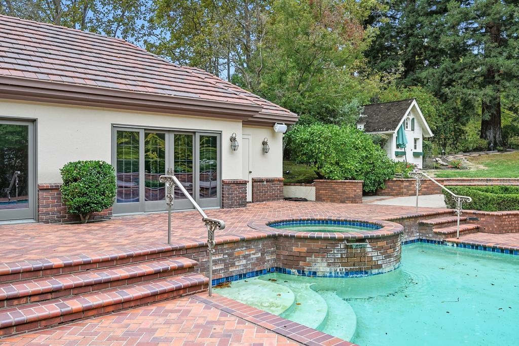 Detail Gallery Image 21 of 60 For 41&81 Willow Creek Ln, Danville,  CA 94506 - 6 Beds | 6/2 Baths