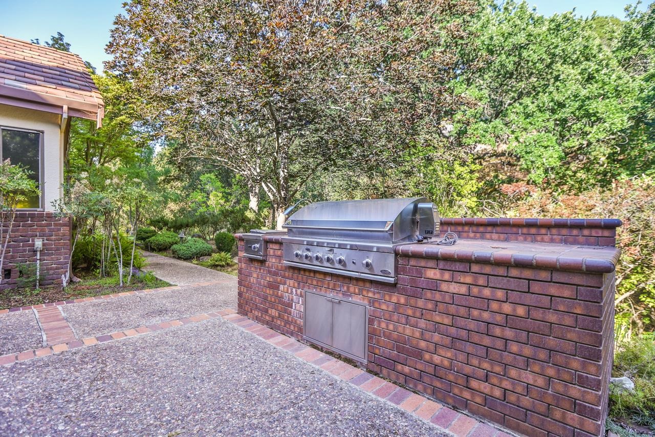 Detail Gallery Image 46 of 60 For 41&81 Willow Creek Ln, Danville,  CA 94506 - 6 Beds | 6/2 Baths