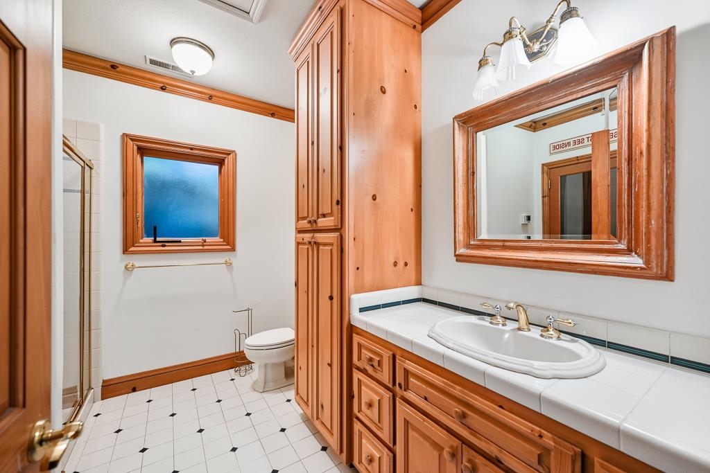 Detail Gallery Image 48 of 60 For 41&81 Willow Creek Ln, Danville,  CA 94506 - 6 Beds | 6/2 Baths