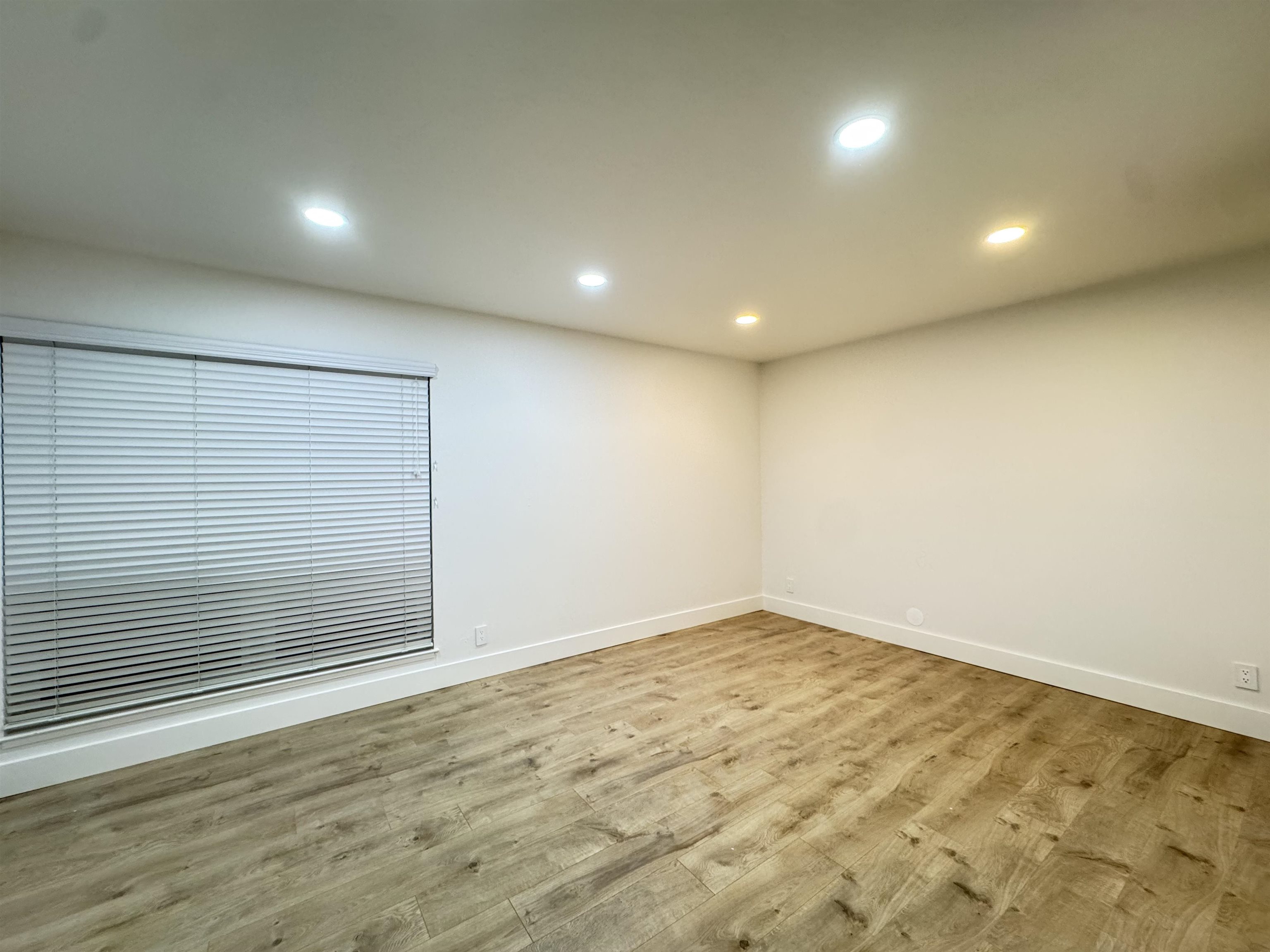 Detail Gallery Image 8 of 9 For 2083 Ascot Dr #131,  Moraga,  CA 94556 - 3 Beds | 2 Baths