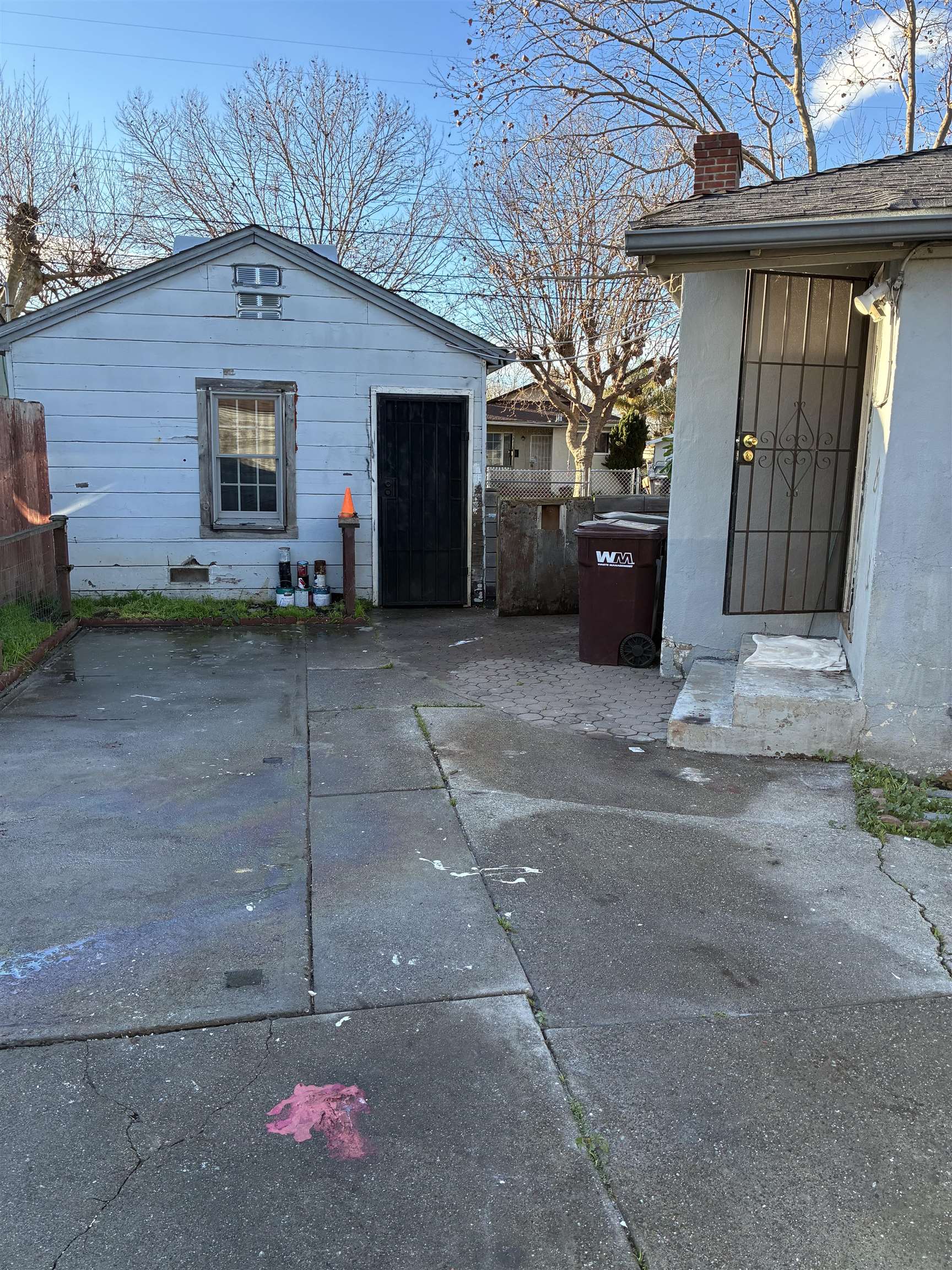 Detail Gallery Image 6 of 17 For 626 La Prenda Dr, Oakland,  CA 94603 - 3 Beds | 1 Baths