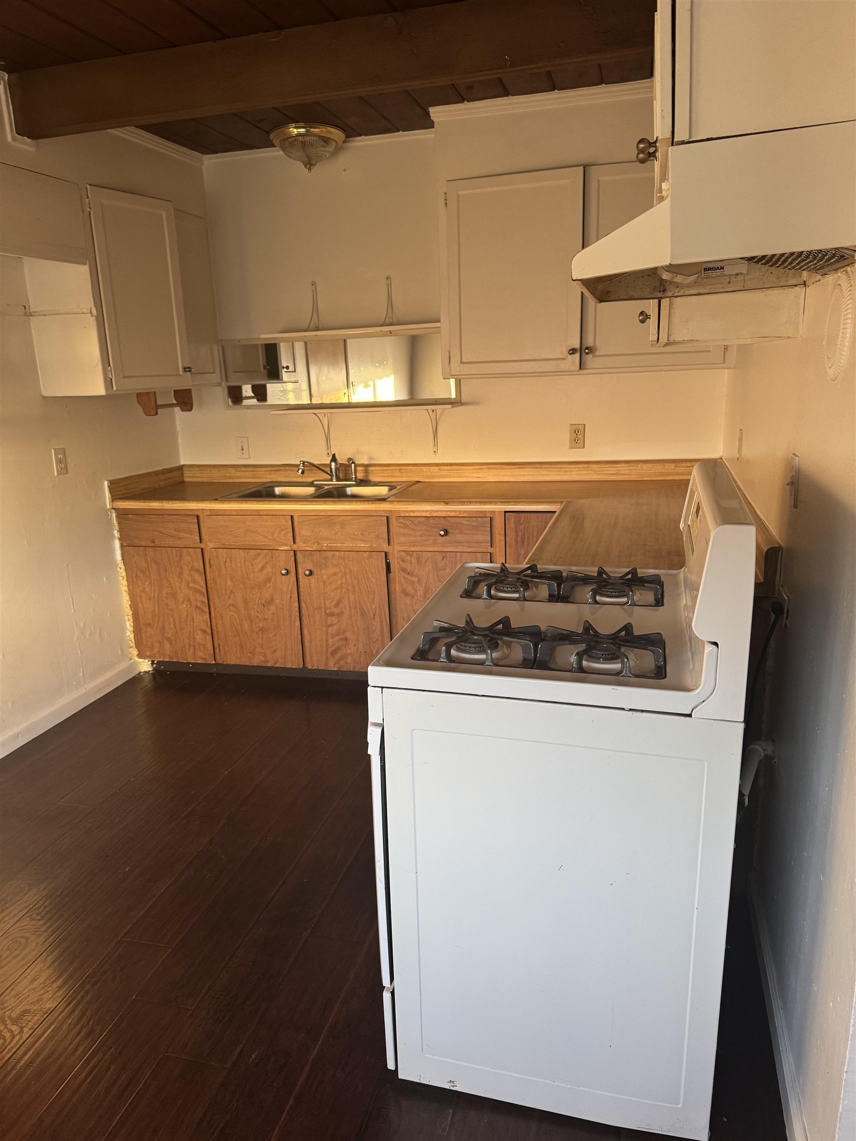 Detail Gallery Image 3 of 11 For 98 Anchor Dr, Bay Point,  CA 94565 - 2 Beds | 1 Baths