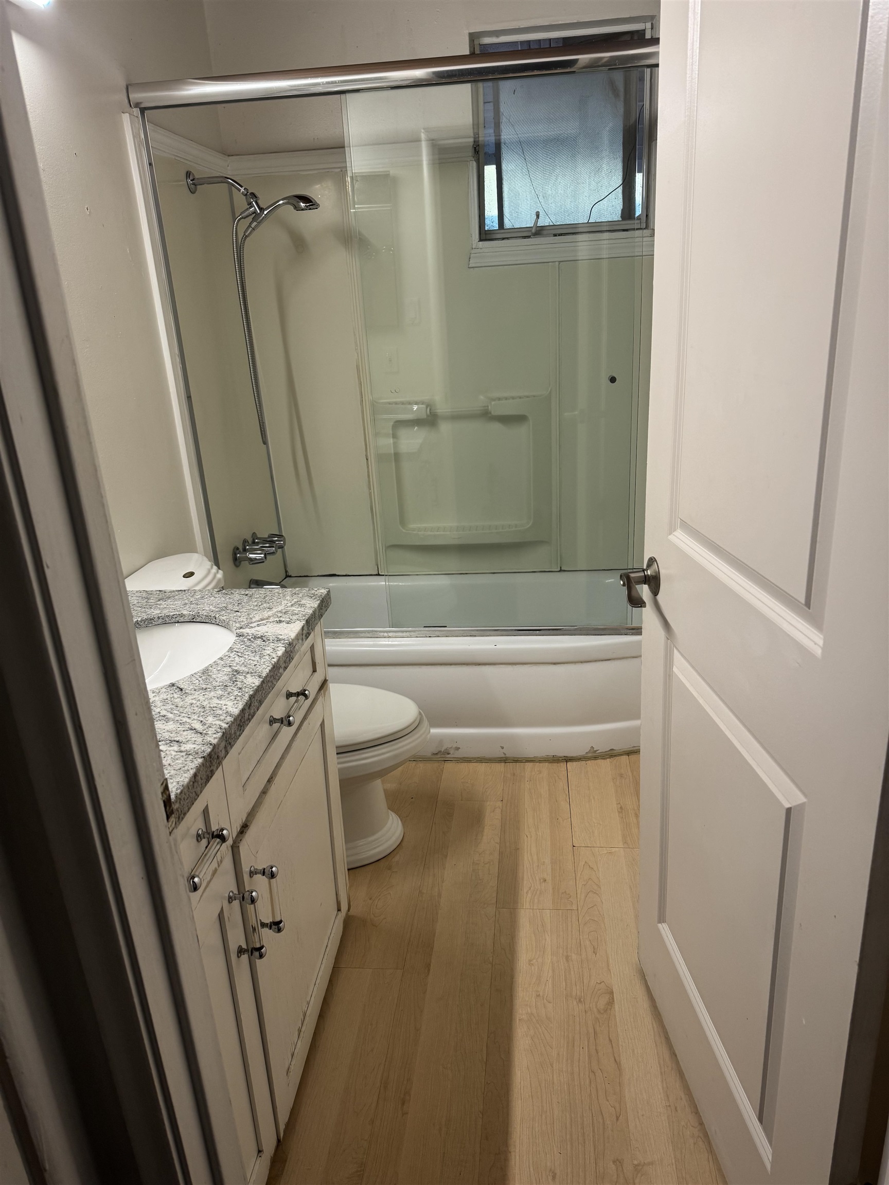 Detail Gallery Image 5 of 11 For 98 Anchor Dr, Bay Point,  CA 94565 - 2 Beds | 1 Baths