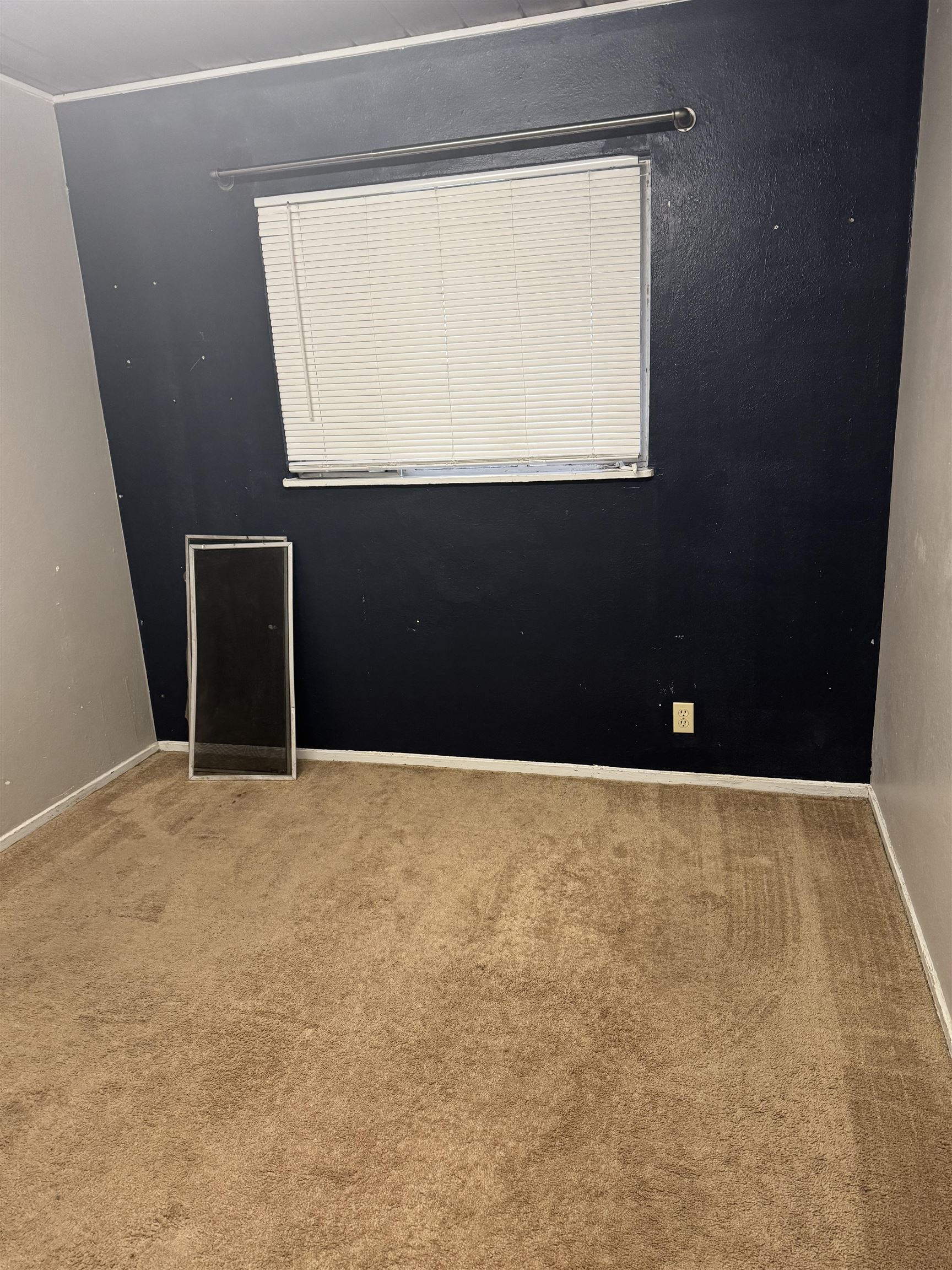 Detail Gallery Image 6 of 11 For 98 Anchor Dr, Bay Point,  CA 94565 - 2 Beds | 1 Baths