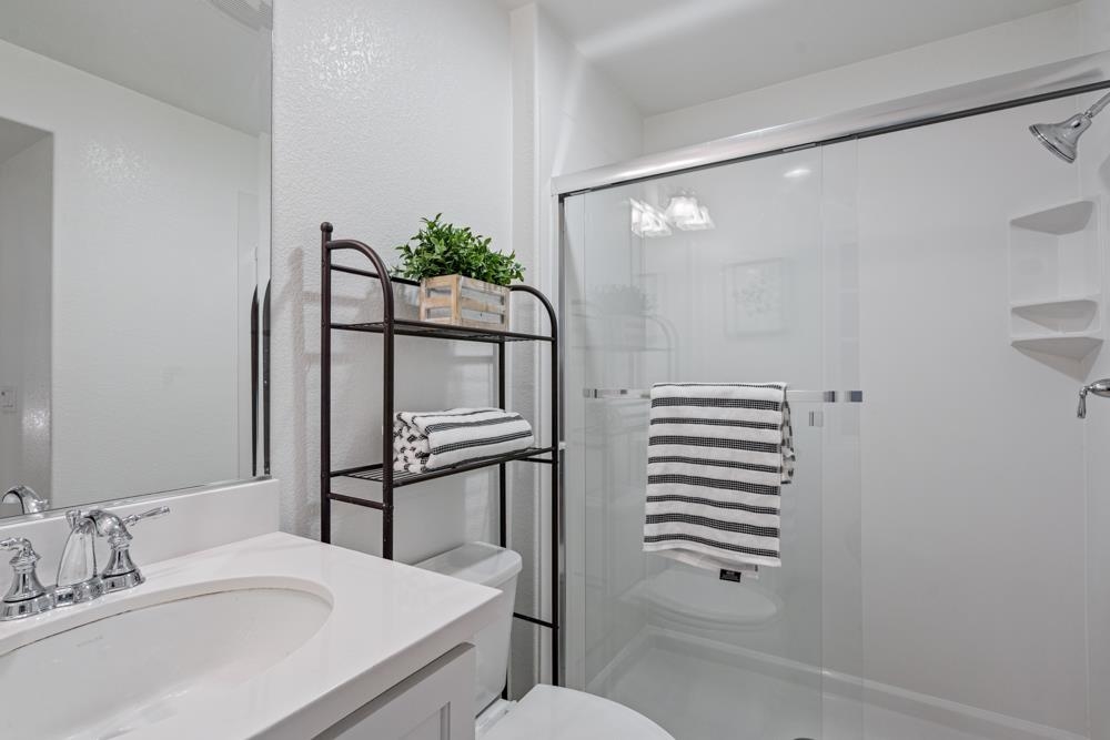 Detail Gallery Image 22 of 52 For 47236 Cavanaugh Cmn, Fremont,  CA 94539 - 4 Beds | 3/1 Baths