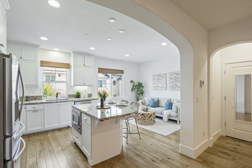 Detail Gallery Image 7 of 52 For 47236 Cavanaugh Cmn, Fremont,  CA 94539 - 4 Beds | 3/1 Baths